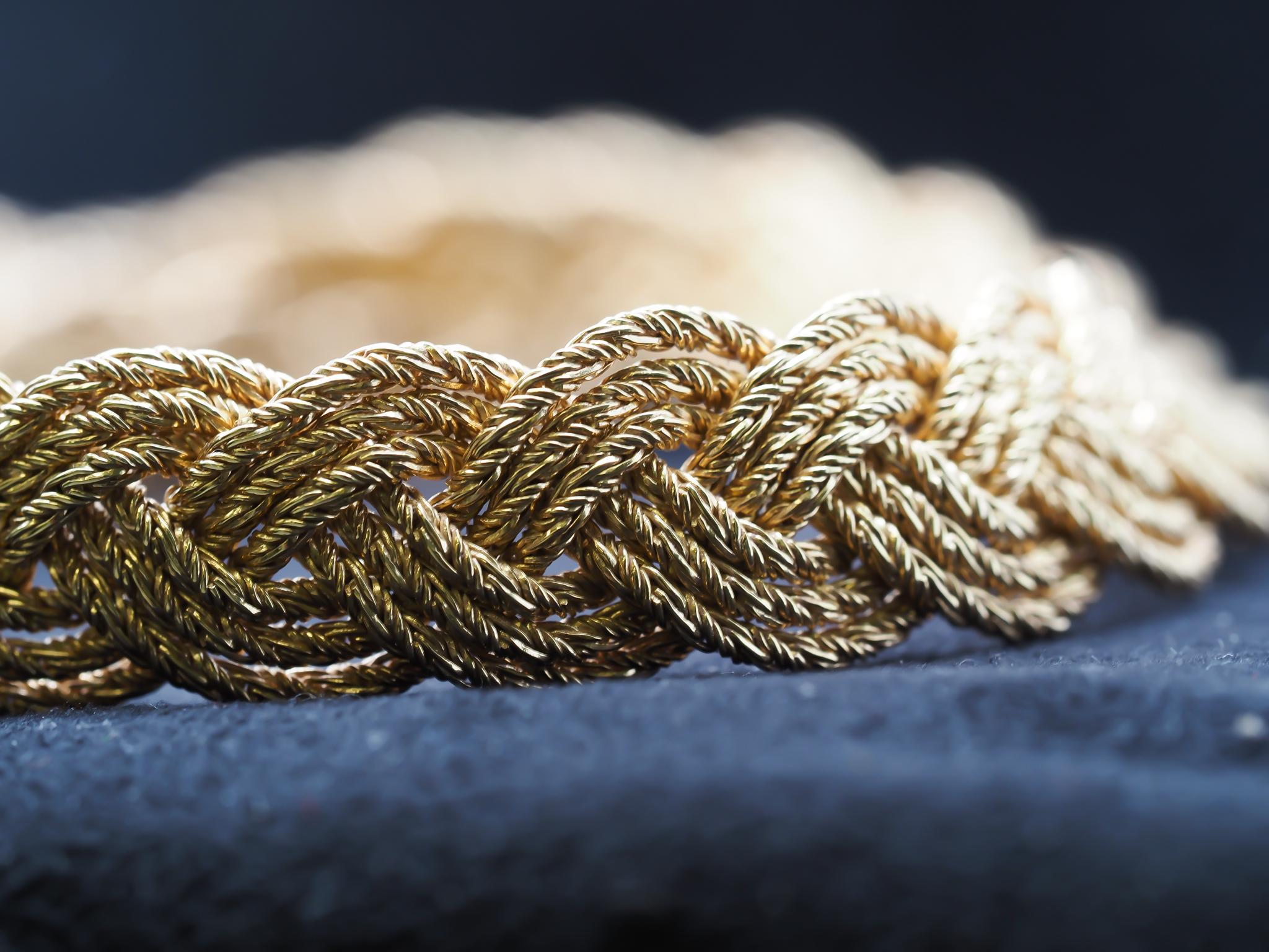 Vintage 18K Yellow Gold Tiffany & Co. Weave Necklace For Sale 6