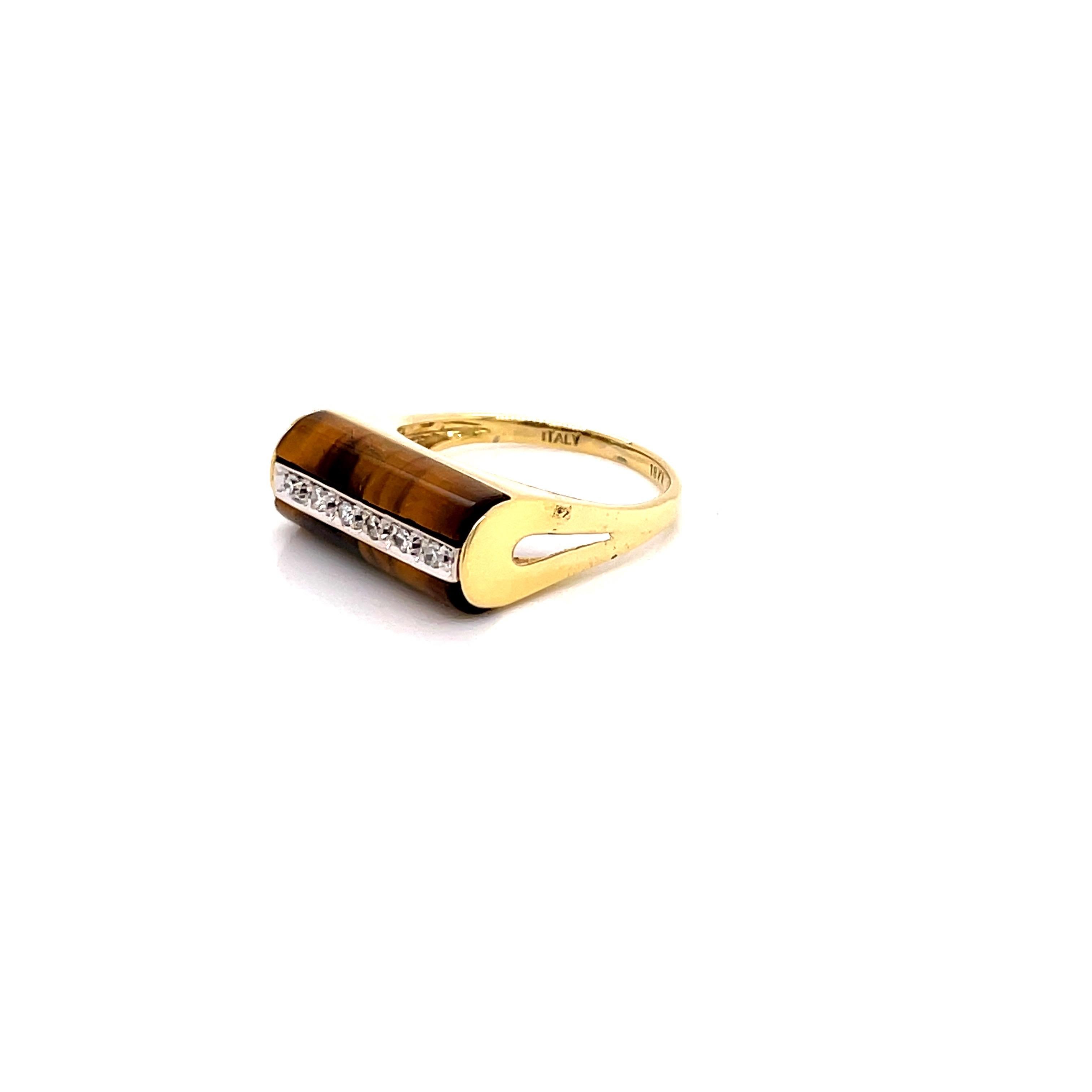 Women's or Men's Vintage 18K Yellow Gold Tiger’s Eye and Diamond Ring