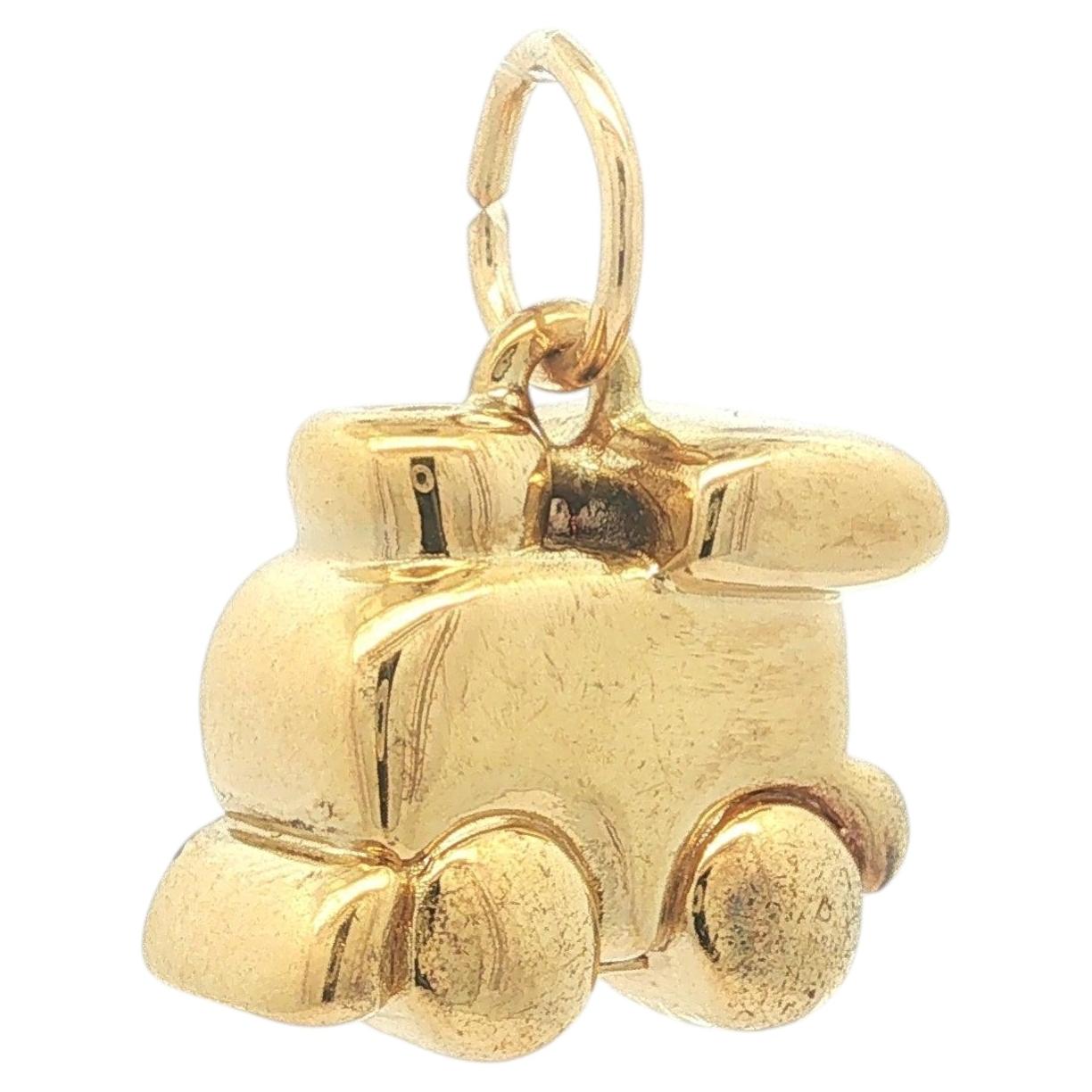 Vintage 18k Yellow Gold Train Cart Puffed Charm Pendant For Sale