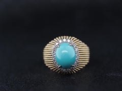 Vintage 18K Yellow Gold Turquoise and Diamond Ring