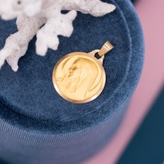 Vintage 18K Yellow Gold Virgin Mary Charm Pendant, 1970s