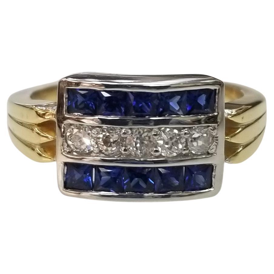 Anillo vintage de oro amarillo y blanco de 18k con zafiro "talla francesa" y diamantes "talla rosa
