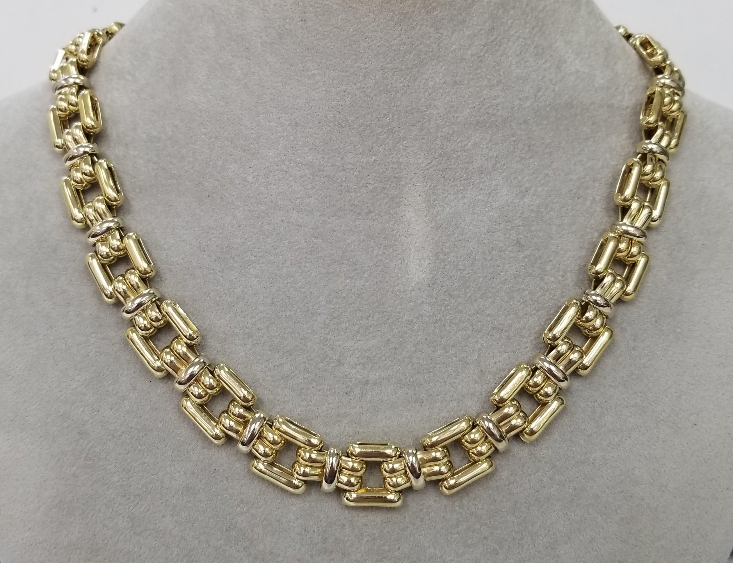 Specifications:
    TYPE:NECKLACE/ CHAIN
    METAL:18K HOLLOW GOLD
    WIDTH/THICKNESS:12.35 MM
    weight:63.86 GRS
    CHAIN LENGTH:16.75 INCHES


