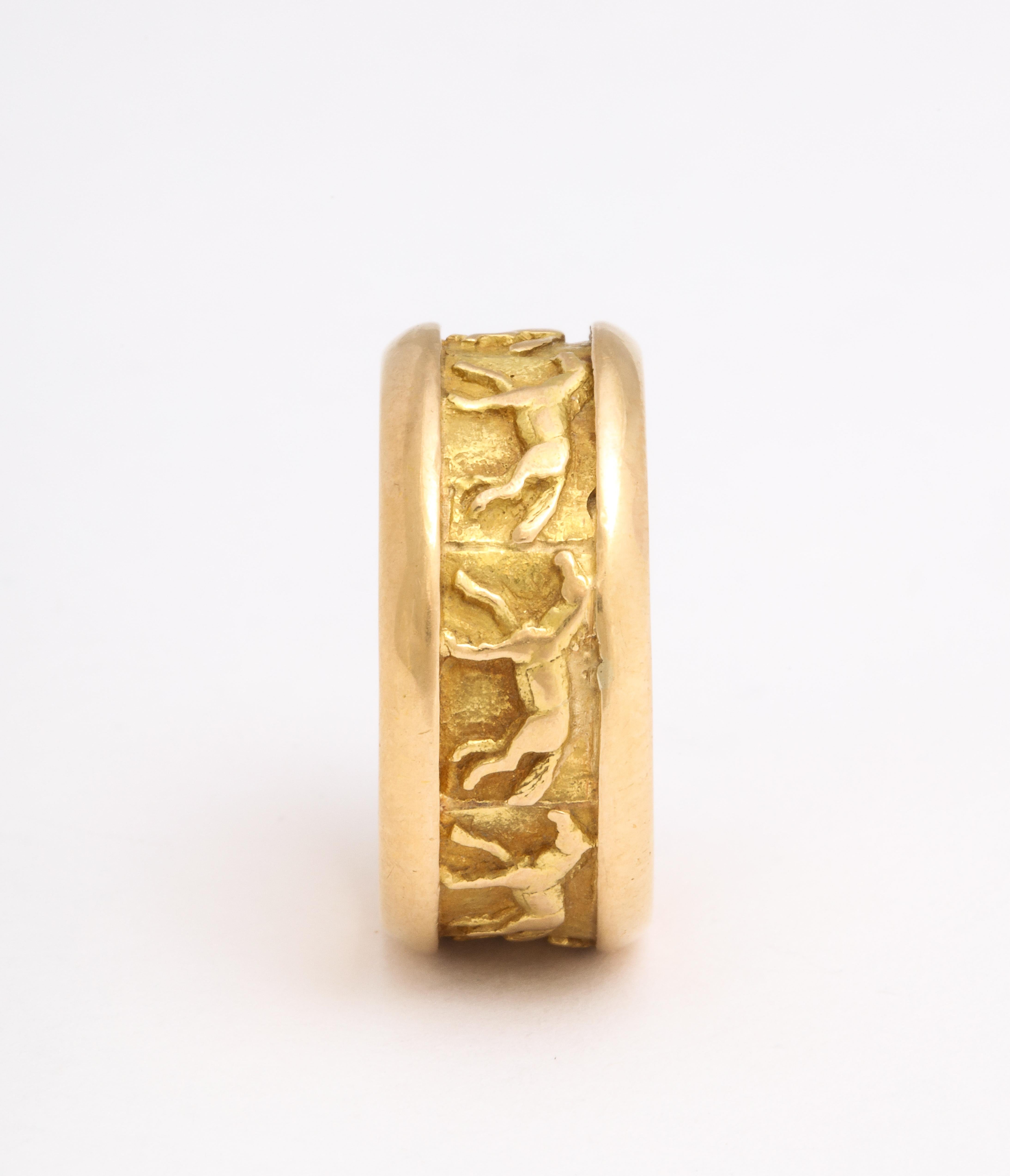 Vintage 18Kt Equestrian Band Ring. c. 1960-70 For Sale 3