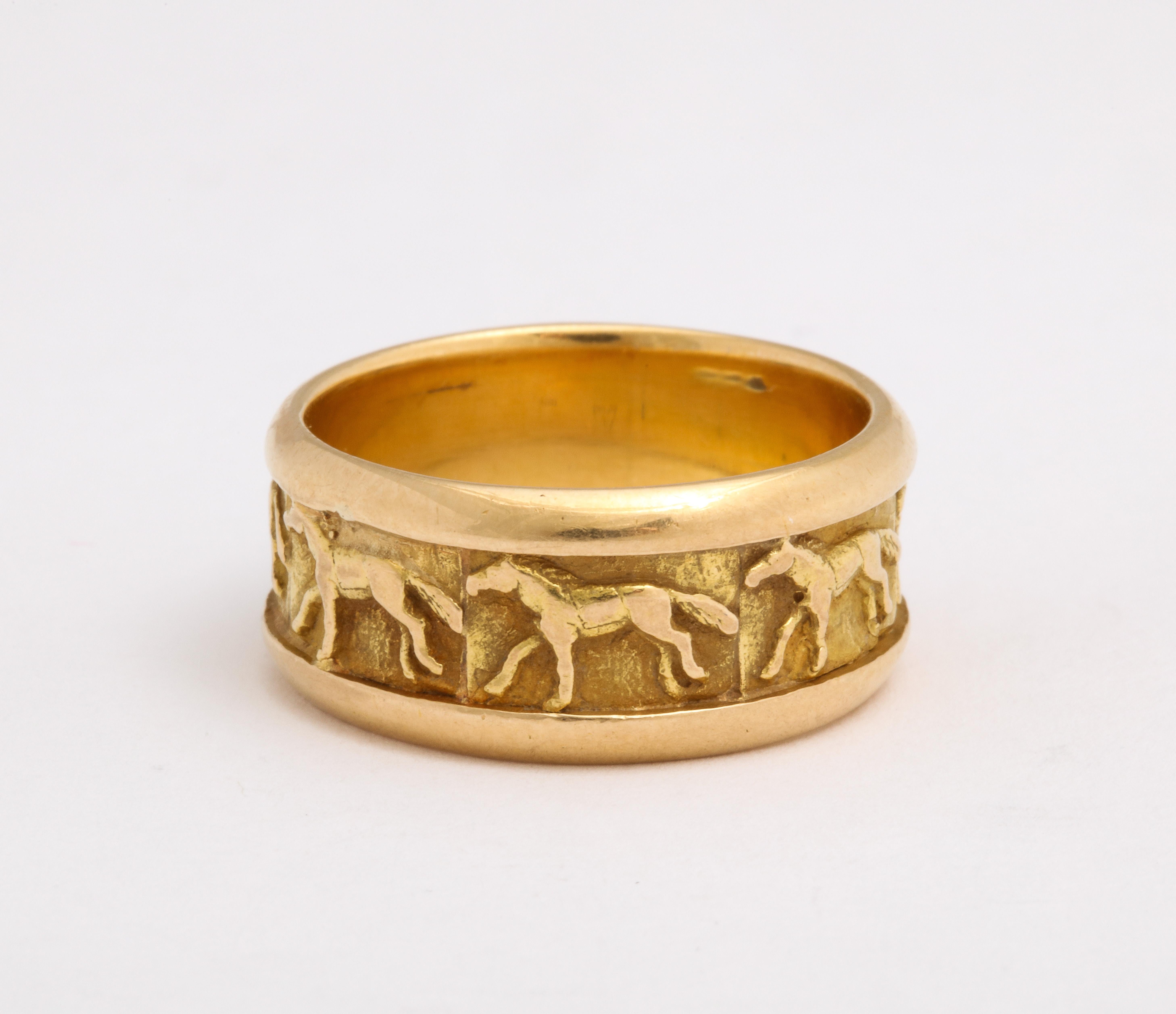 Vintage 18Kt Reiter Band Ring. im Angebot 3