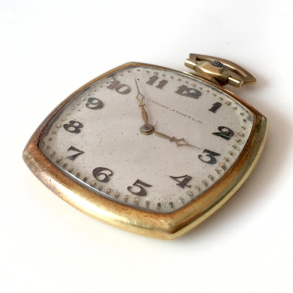 Vintage 18kt gold cushion square open face AUDEMARS PIGUET & Co. pocket watch In Fair Condition For Sale In Miami, FL