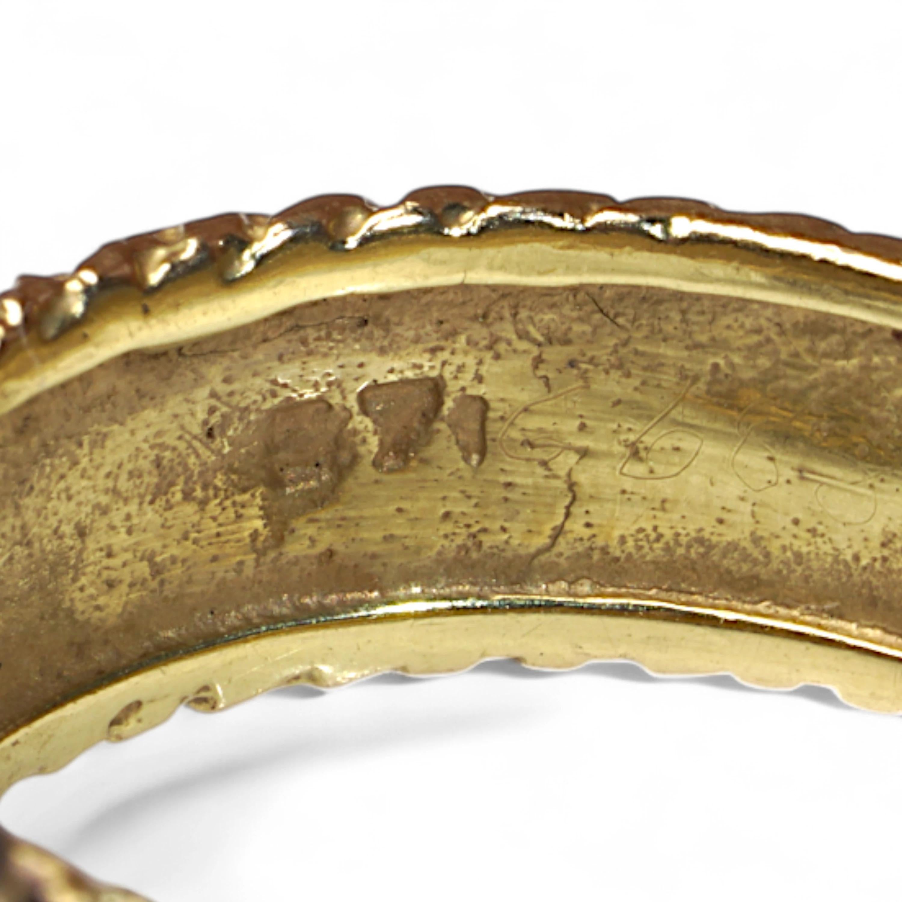 Anello vintage con fibbia in oro 18 carati e diamanti - design strutturato in vendita 1