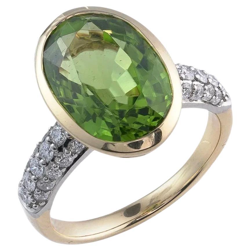 Anello vintage in oro 18KT con tormalina verde e diamanti
