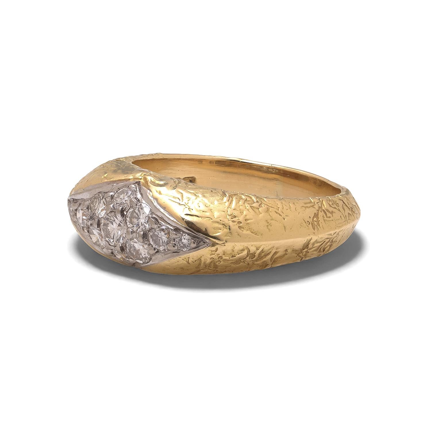 De las mujeres Vintage 18KT Gold Kutchinsky Diamond Ring, 1970s en venta