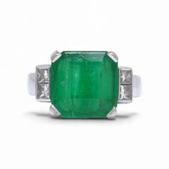 Vintage 18KT White Gold 5CT Emerald & Diamond Ring