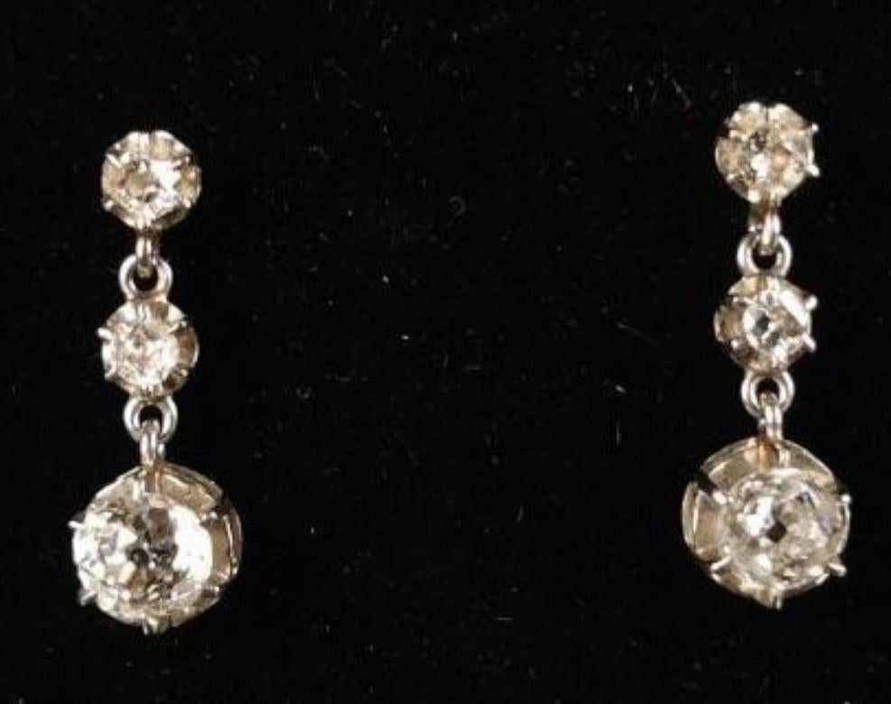 Retro Vintage 18kt White Gold And Diamond Earrings