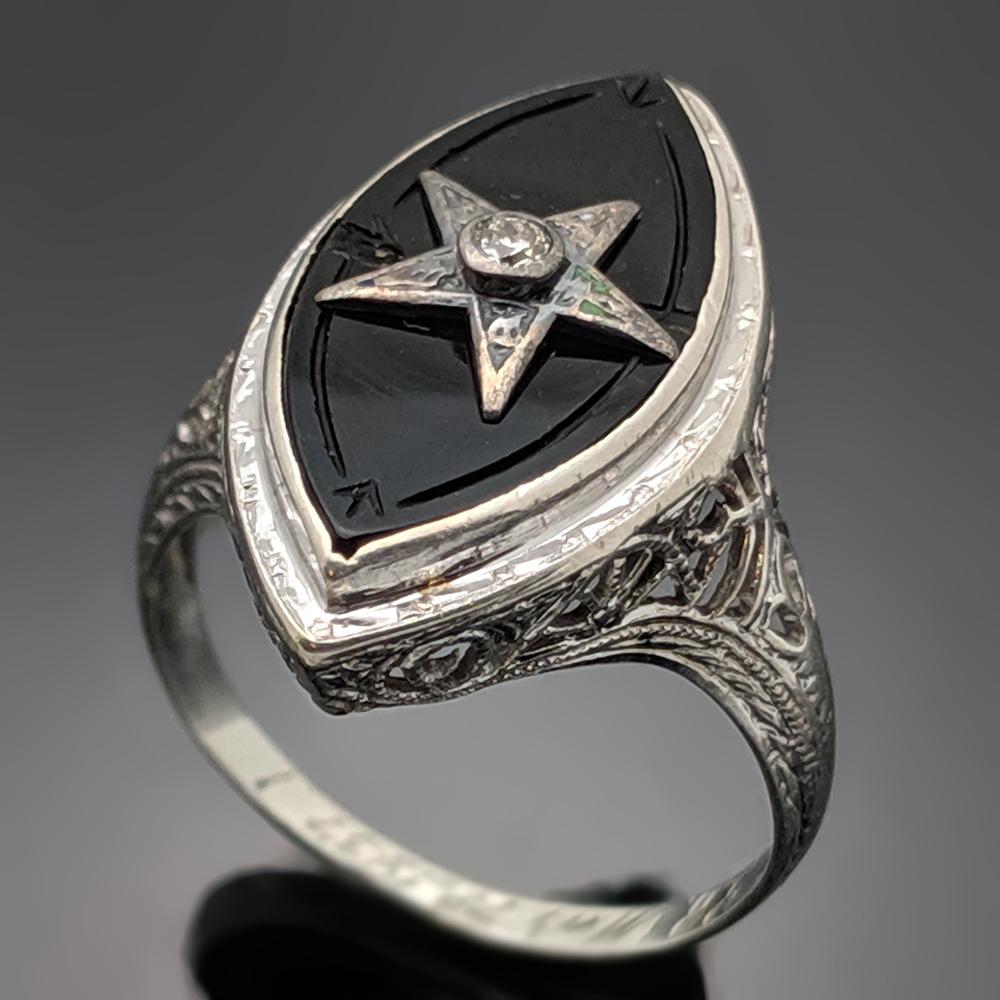 black onyx and diamond 14kt white gold ring