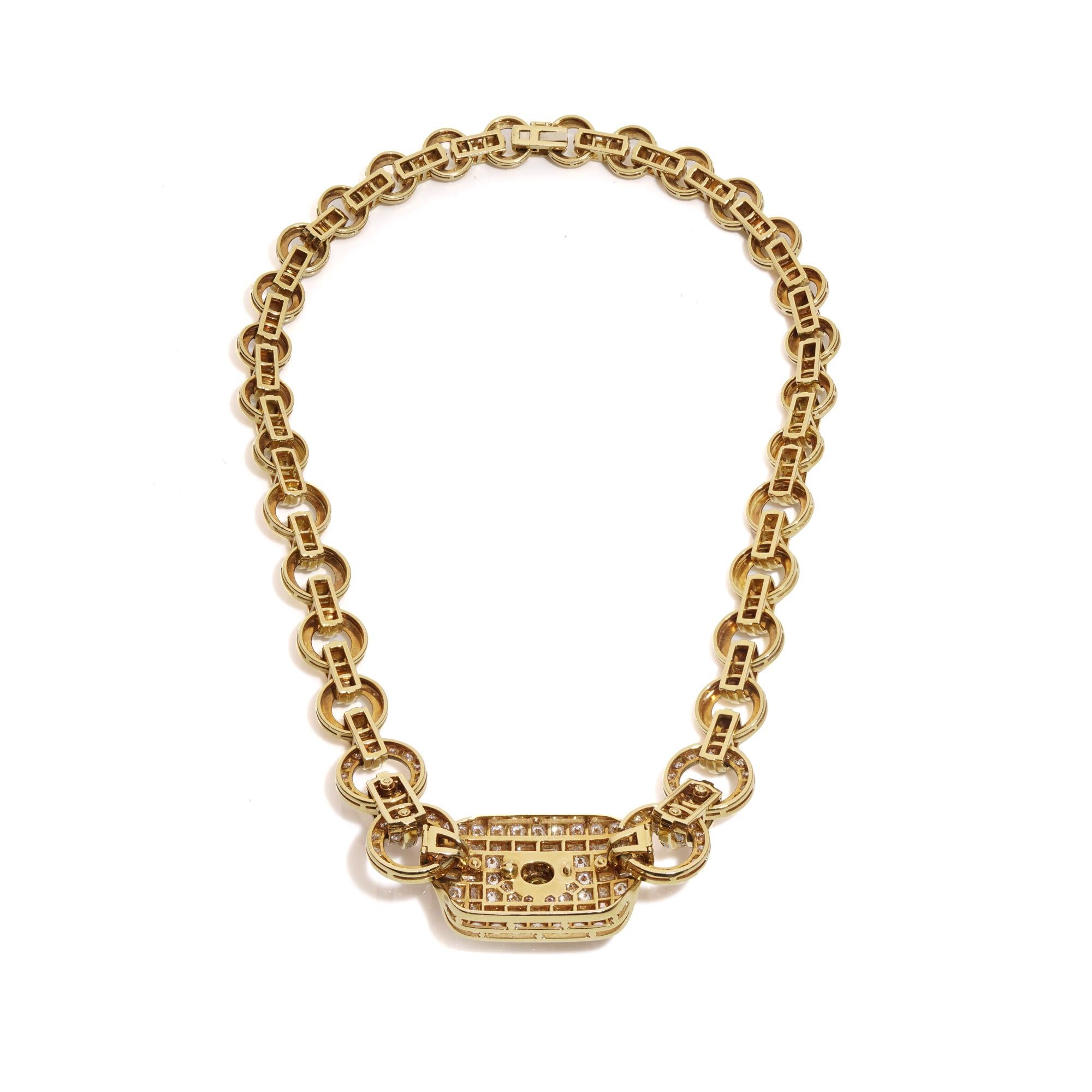 Vintage 18kt yellow collar necklace with fancy yellow and white diamonds In Good Condition For Sale In Braintree, GB