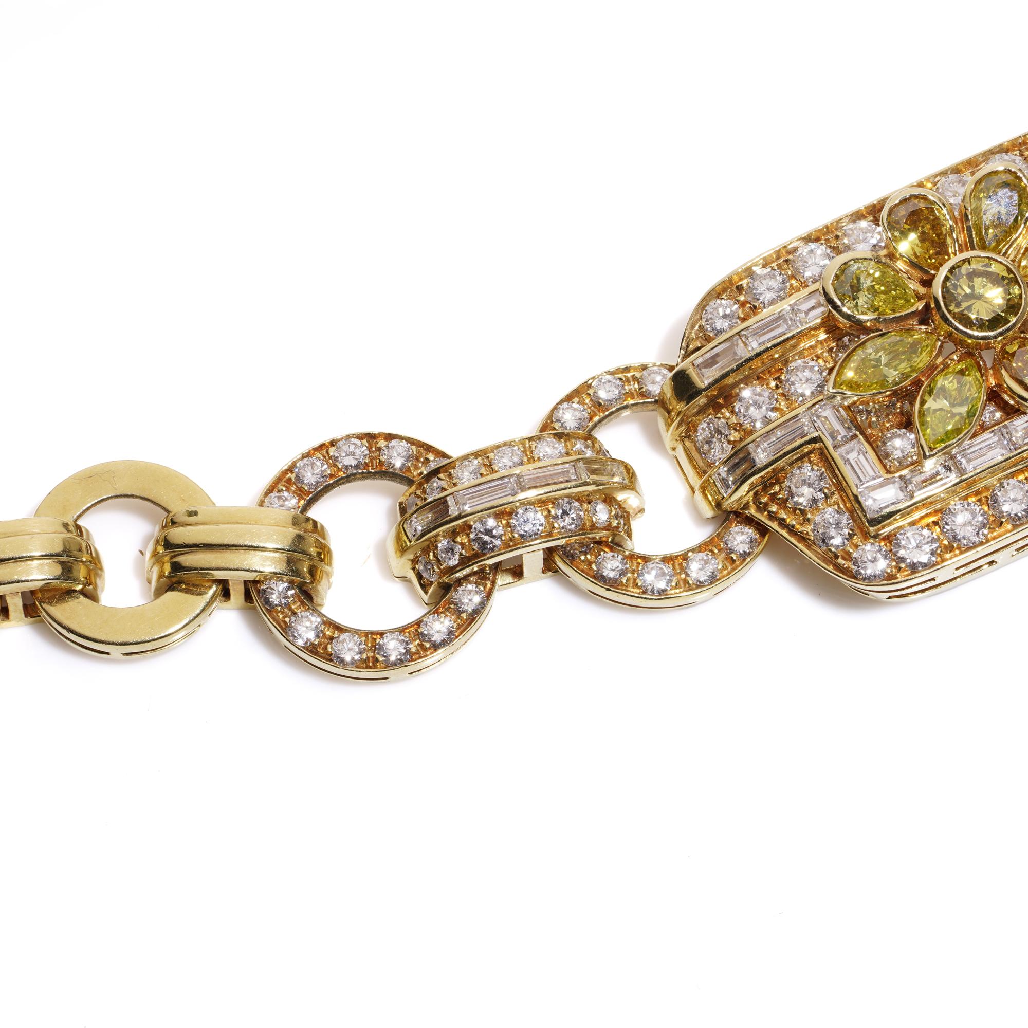 Vintage 18kt yellow collar necklace with fancy yellow and white diamonds For Sale 2