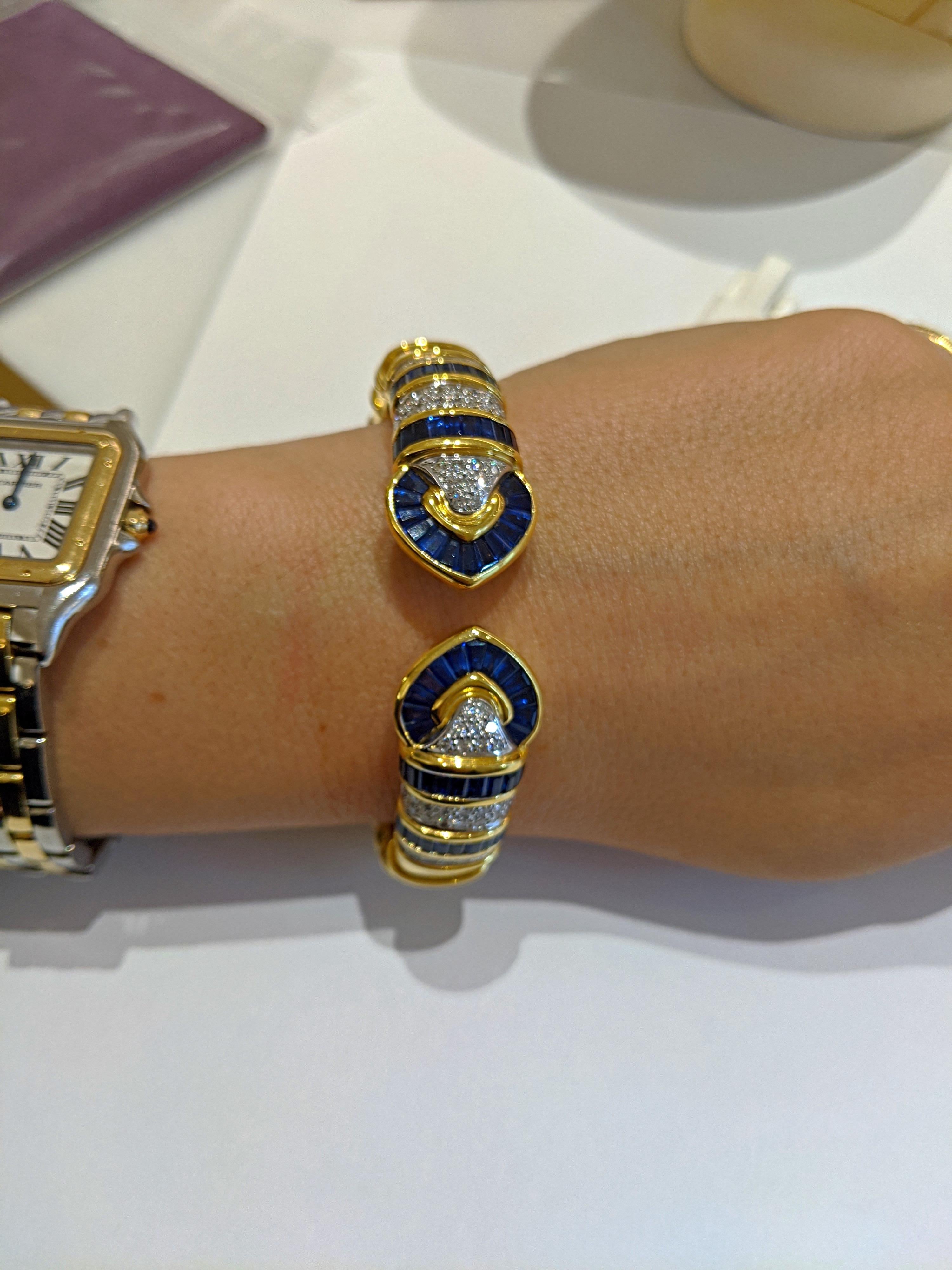 Vintage 18 Karat Gold 1.74 Carat Diamond and 9.87Ct. Blue Sapphire Cuff Bracelet For Sale 1