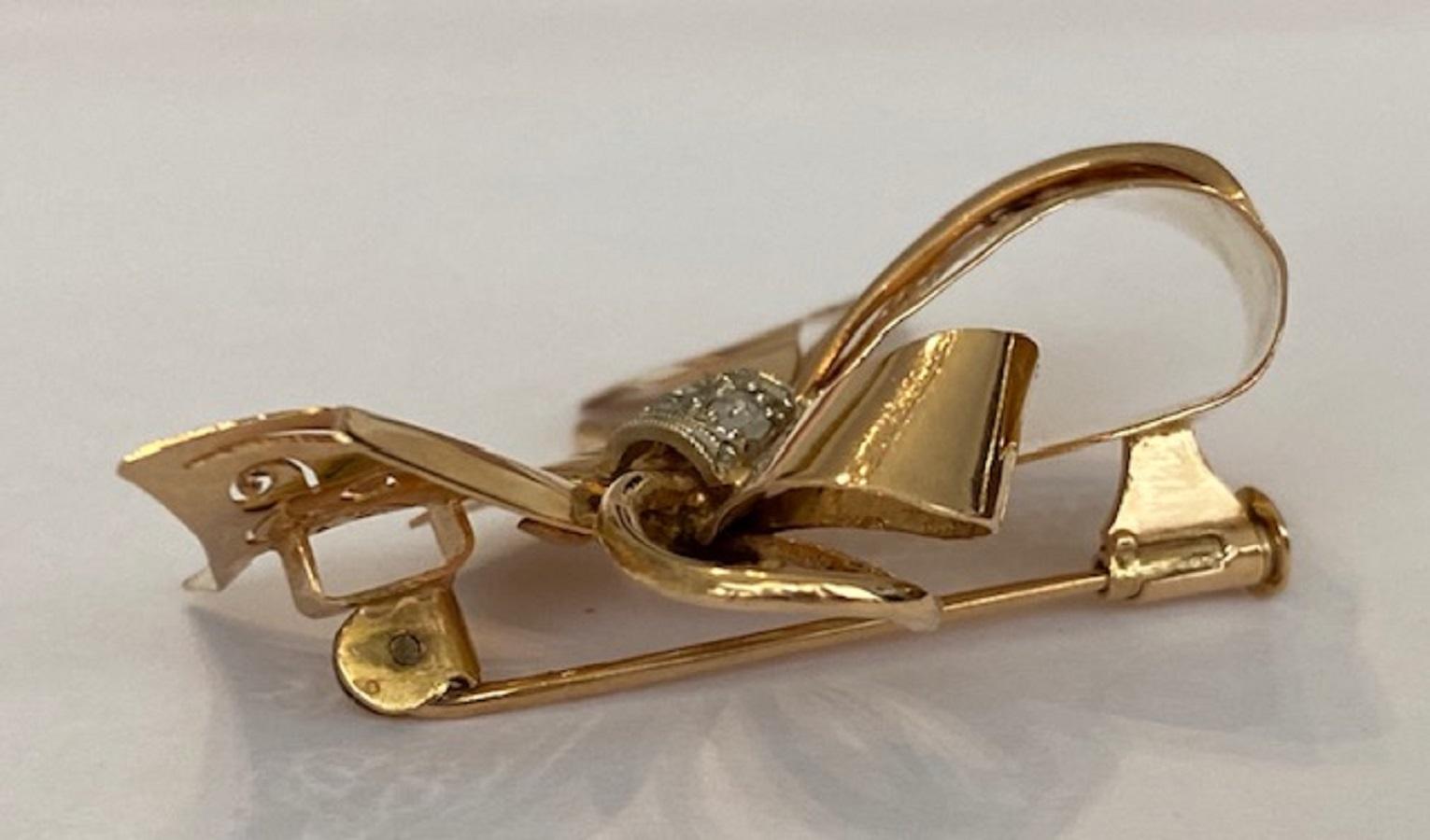 Vintage 18kt yellow Gold Brooch with old diamonds For Sale 2