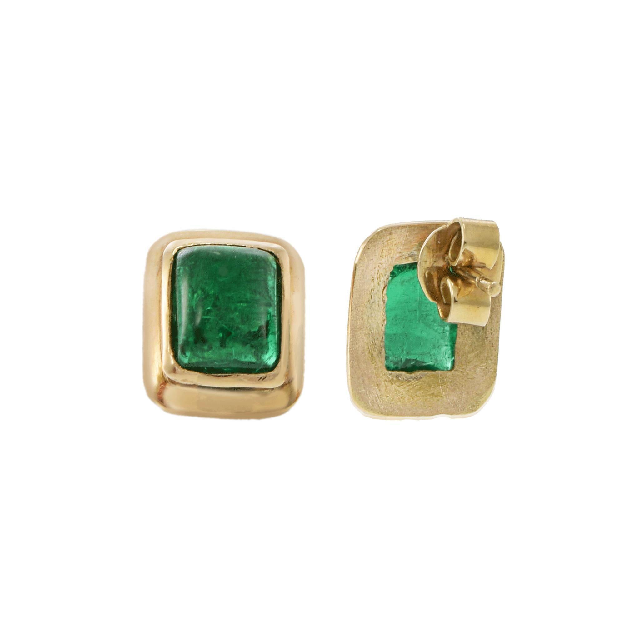 Vintage 18KT Yellow Gold Cabochon Emerald Earrings 1