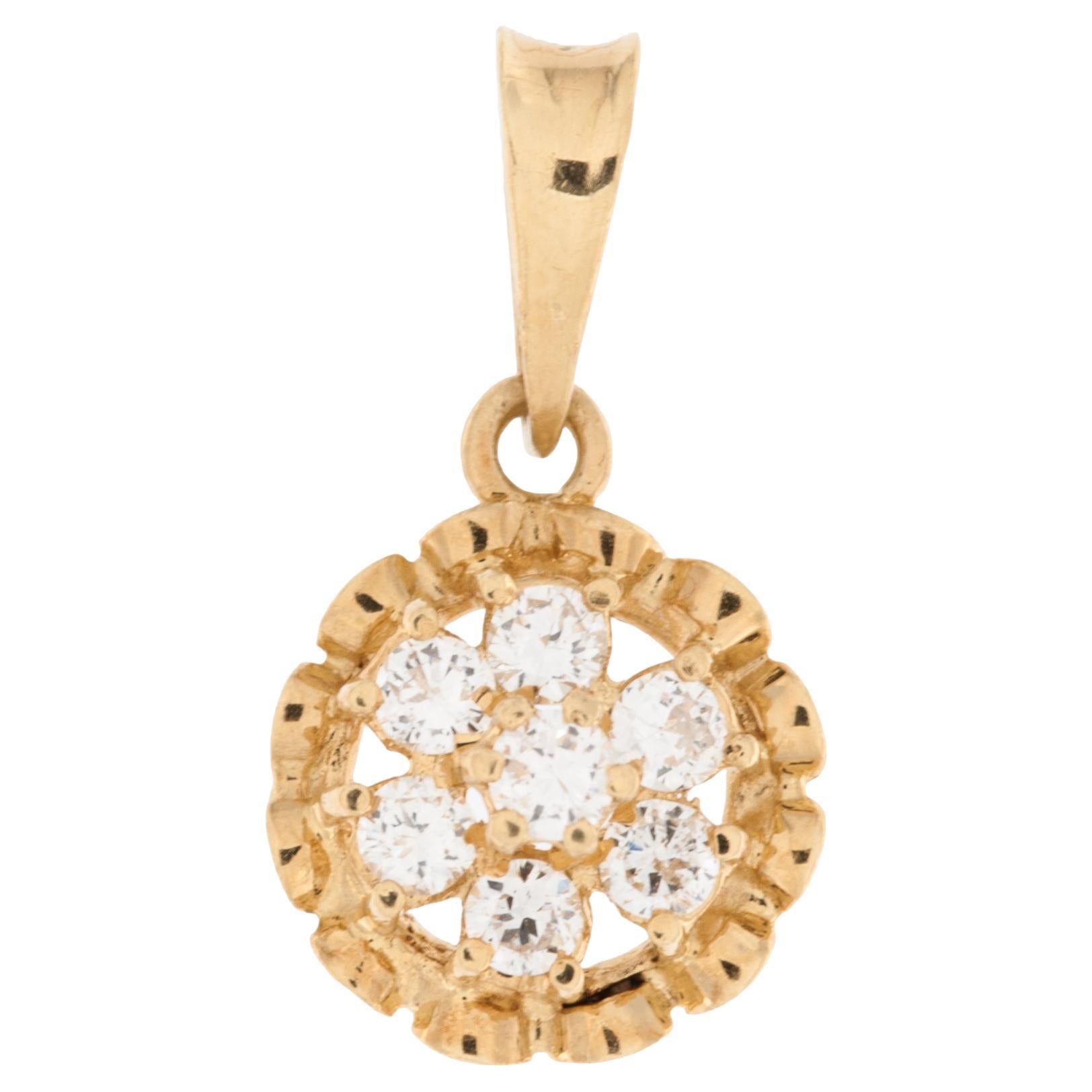 Vintage 18kt Yellow Gold Flower Design Pendant with Diamonds For Sale