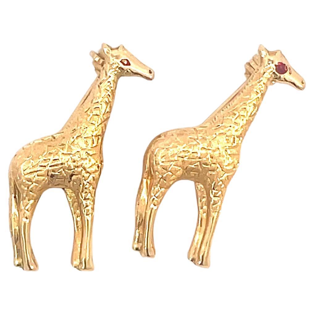 Vintage 18Kt Yellow Gold Giraffe Brooches For Sale
