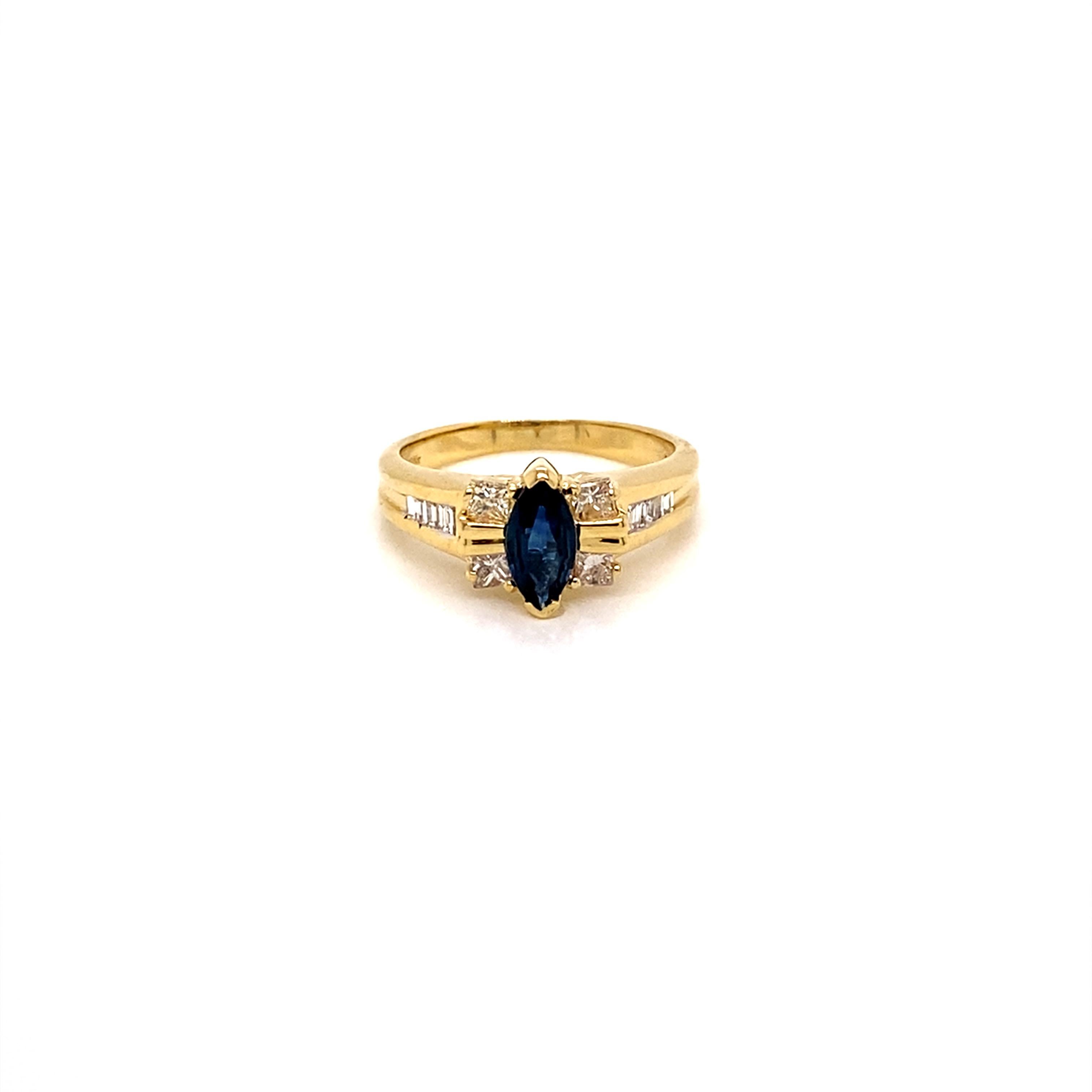 Vintage 18kt Yellow Gold Marquise Sapphire and Diamond Ring For Sale 1