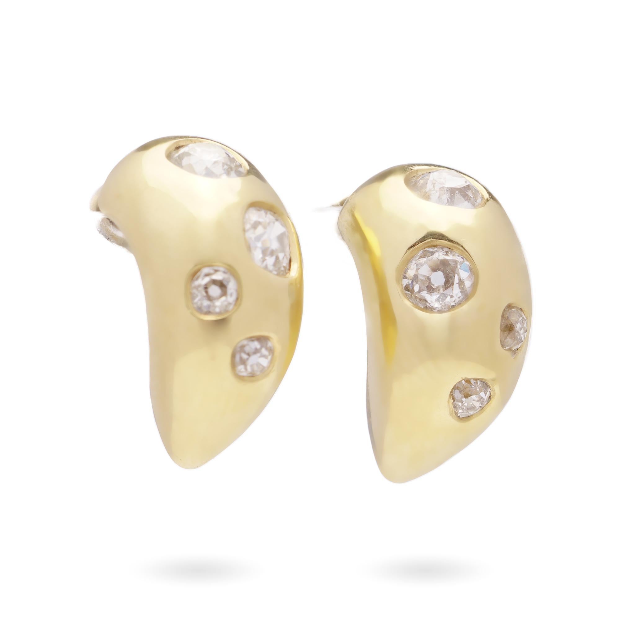 Paar Vintage-Ohrringe aus 18 Karat Gelbgold mit 1,68 Karat Diamanten im Angebot 1