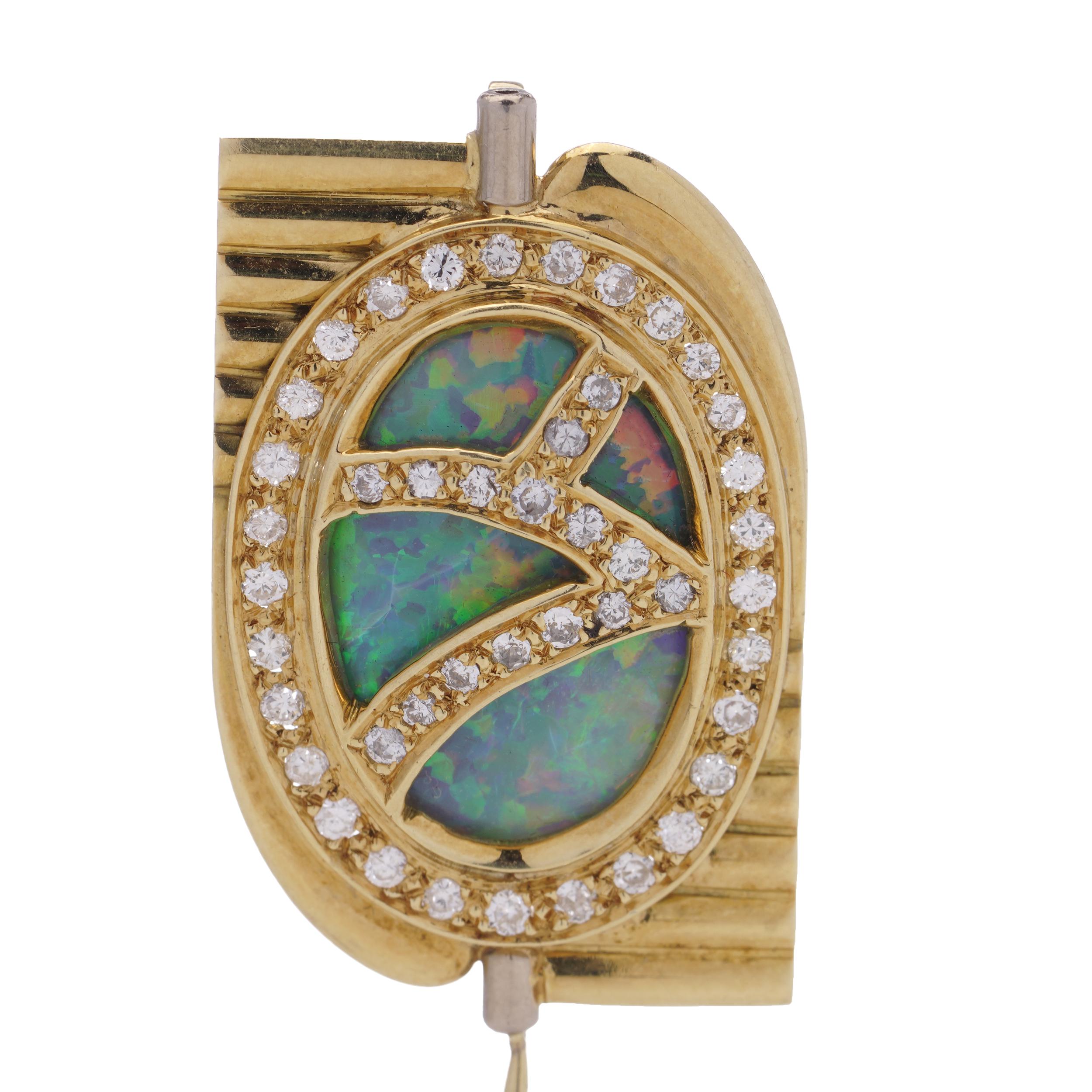 Brilliant Cut Geoffrey Turk 18kt. yellow gold pendant with opal and diamonds, 1984  For Sale