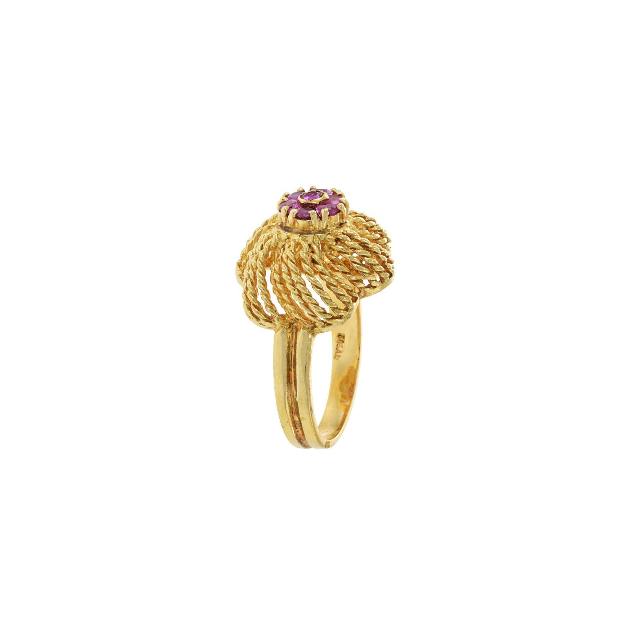 Women's Vintage 18KT Yellow Gold Retro Era Spiral Ruby Cluster Ring For Sale