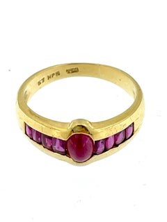 Anello con rubino in oro giallo 18kt vintage