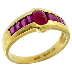 Retro 18kt Yellow Gold Ruby Ring