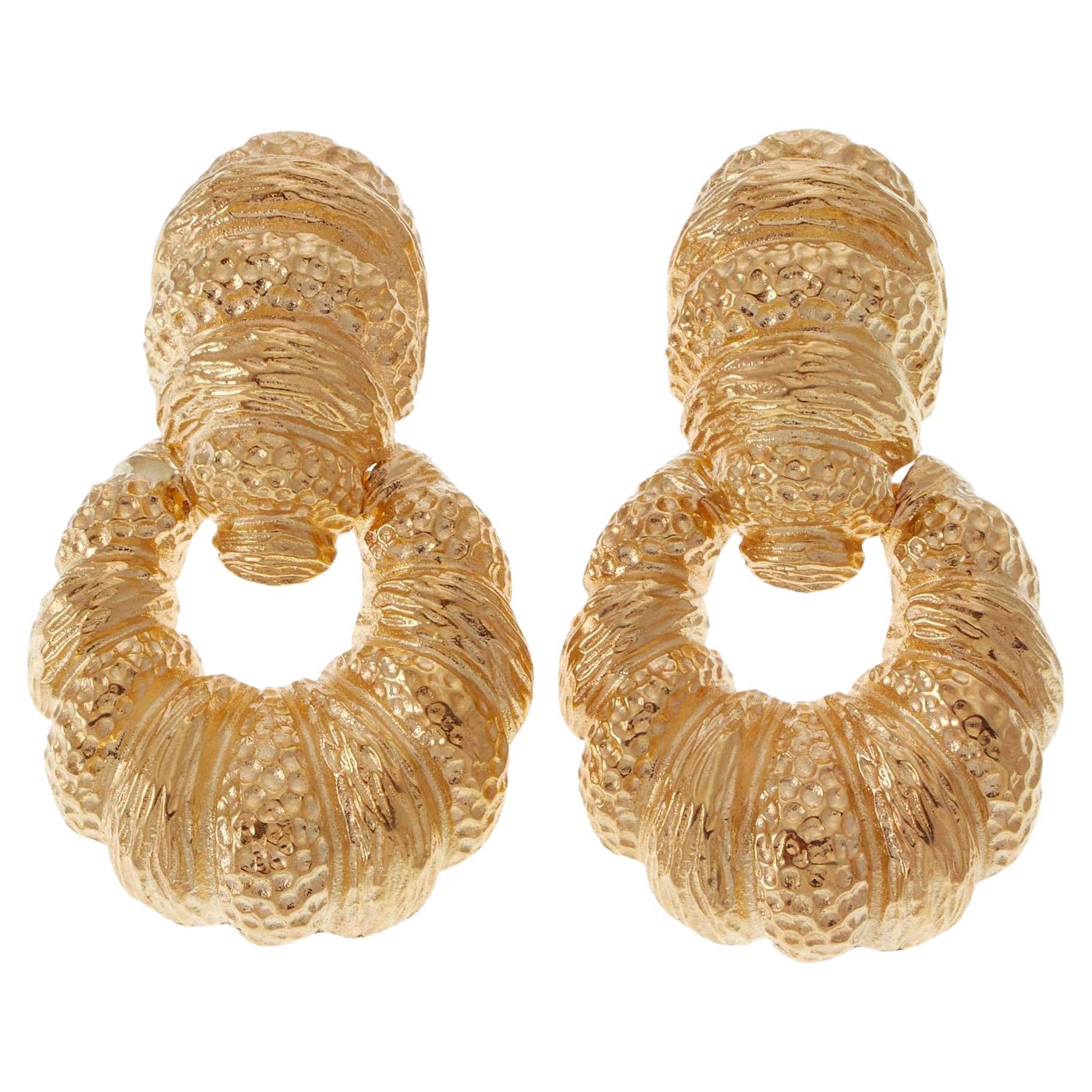 Orecchini vintage conchiglia in oro giallo 18KT con fondelli Omega