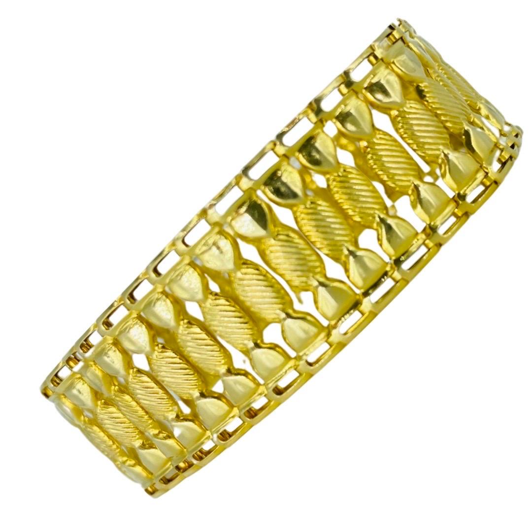 Vintage 18mm Swirl Candy Wrapper Design Bracelet 14k Gold For Sale