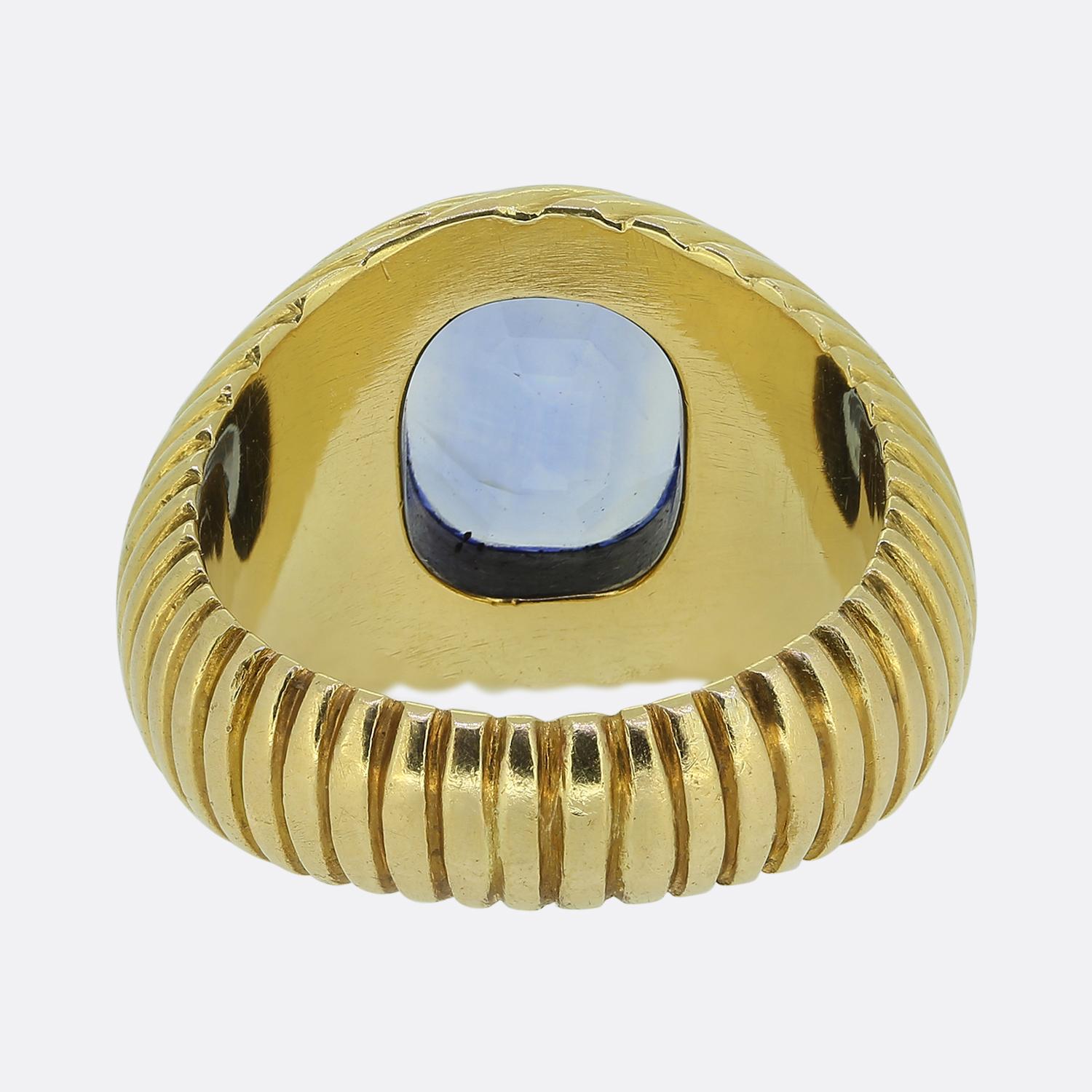 Anello vintage con zaffiro Single Stone da 1,90 carati In condizioni buone in vendita a London, GB