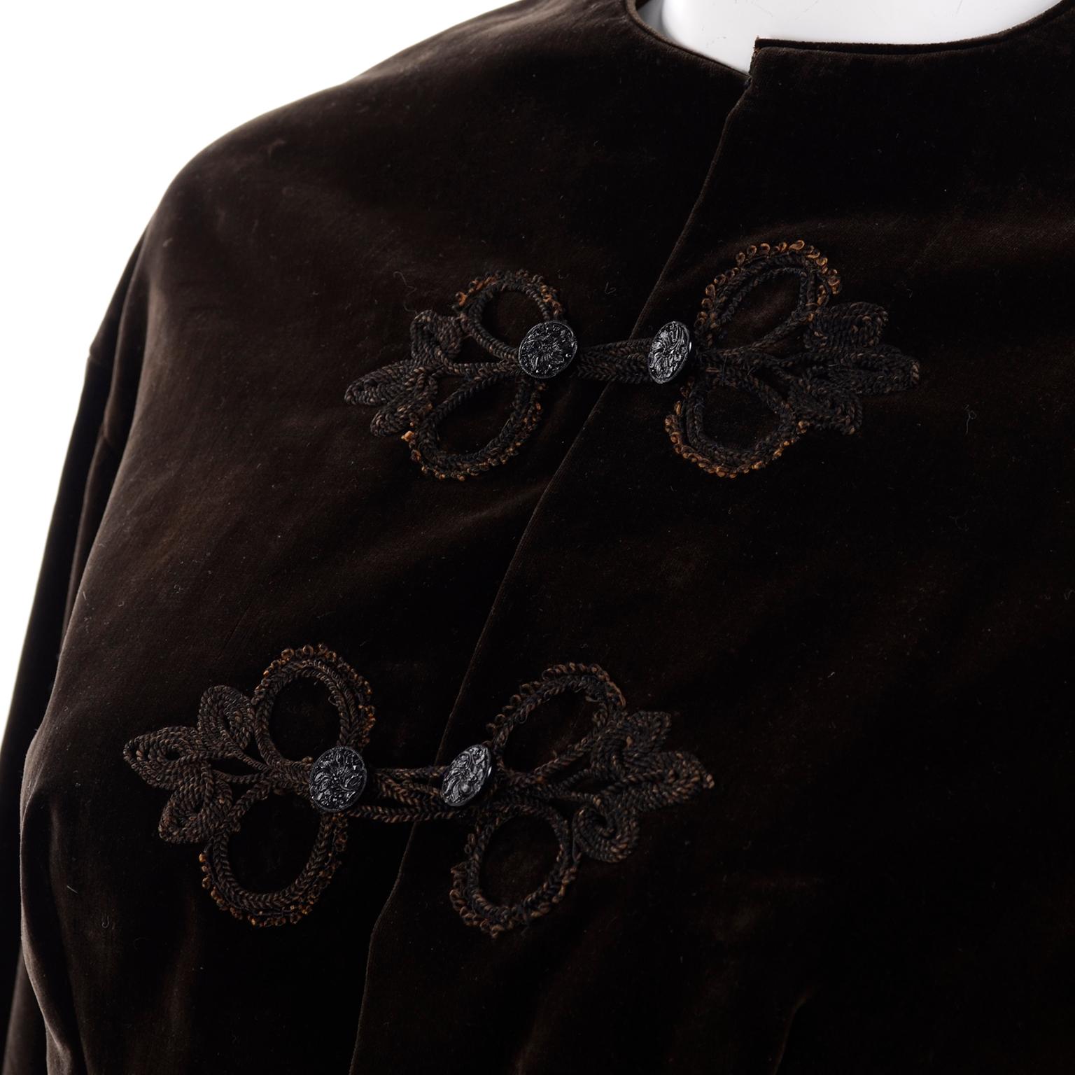 Vintage 1900s Edwardian Basque Brown Velvet Jacket with Peplum & Soutache For Sale 2