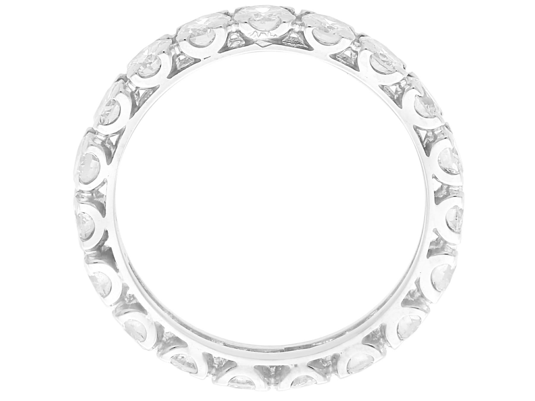 Women's or Men's Vintage 1.90ct Diamond and 18k White Gold Full Eternity Ring Circa 1950 For Sale