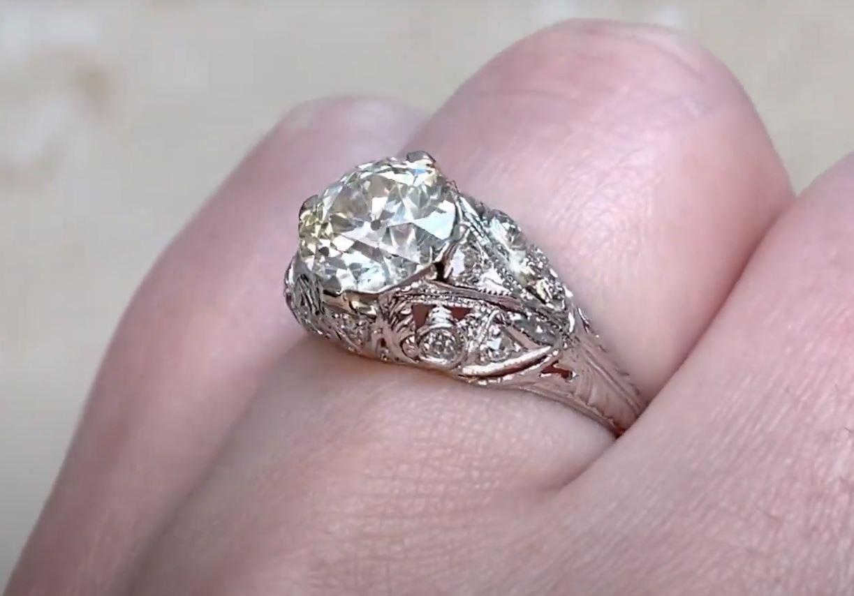 Vintage 1.90ct Old European Cut Diamond Engagement Ring, VS1 Clarity, Platinum For Sale 1