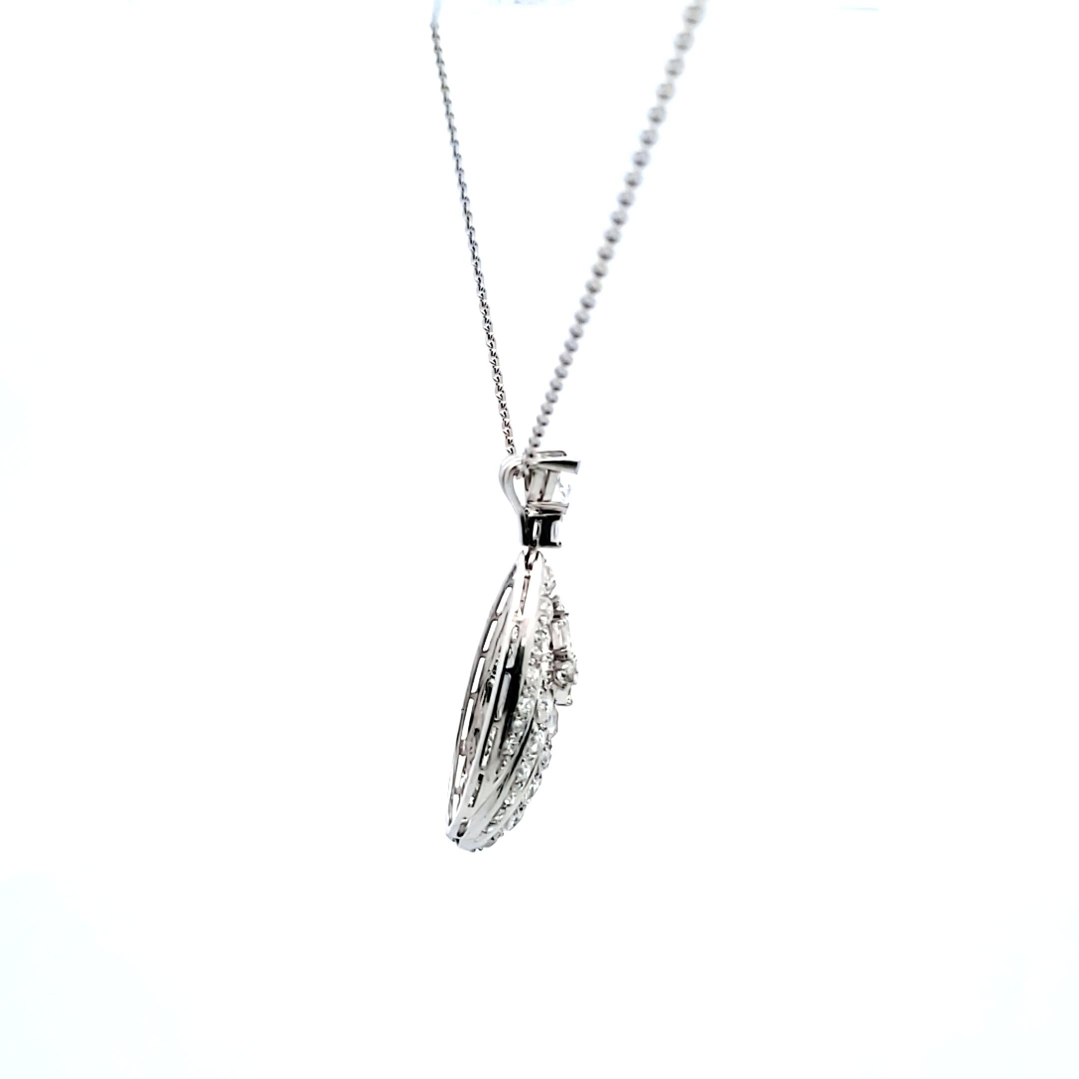 Vintage By 19,10 grammi 6,50 carati J SI1 Collana con diamante in platino in vendita 2
