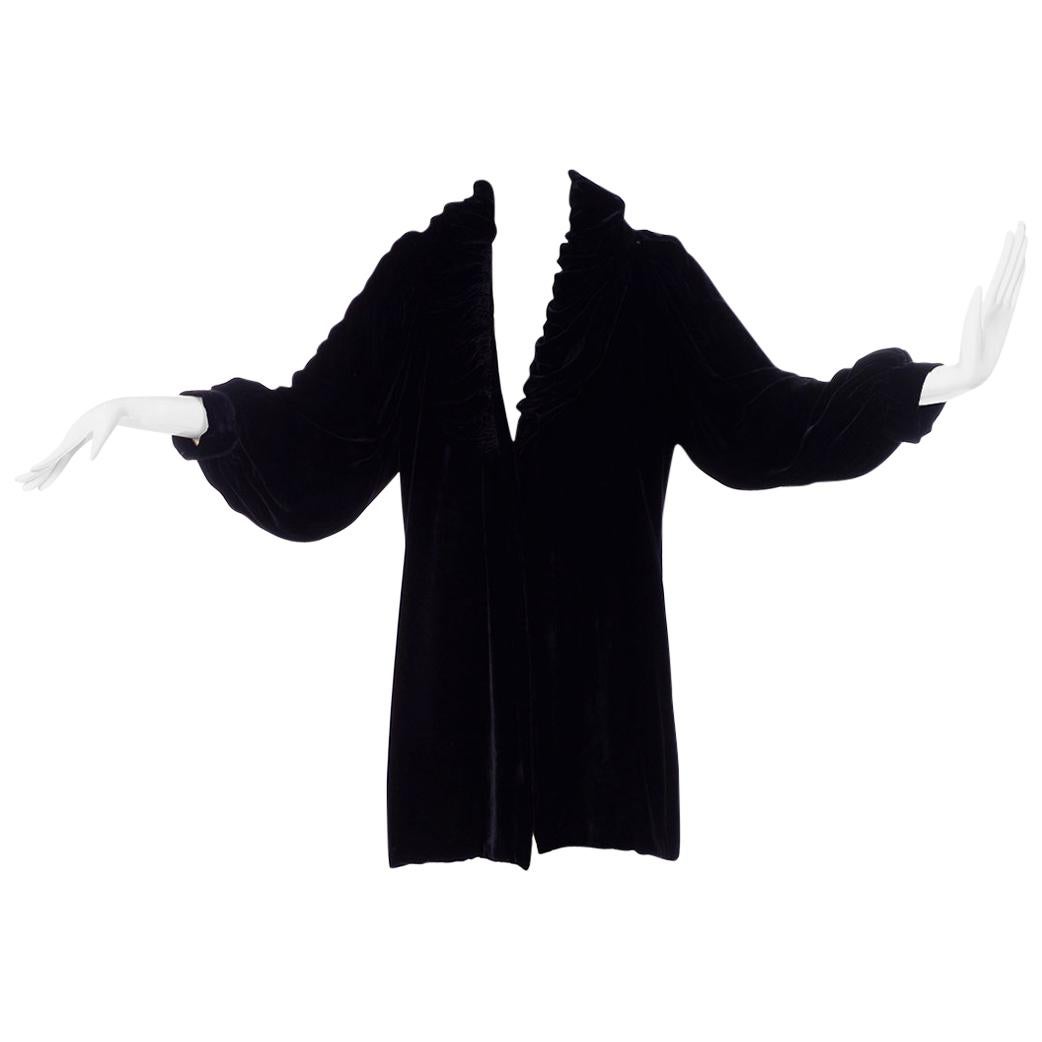 Vintage 1910s Black Velvet Evening Coat W/ Gathered Collar & Puff Sleeves For Sale