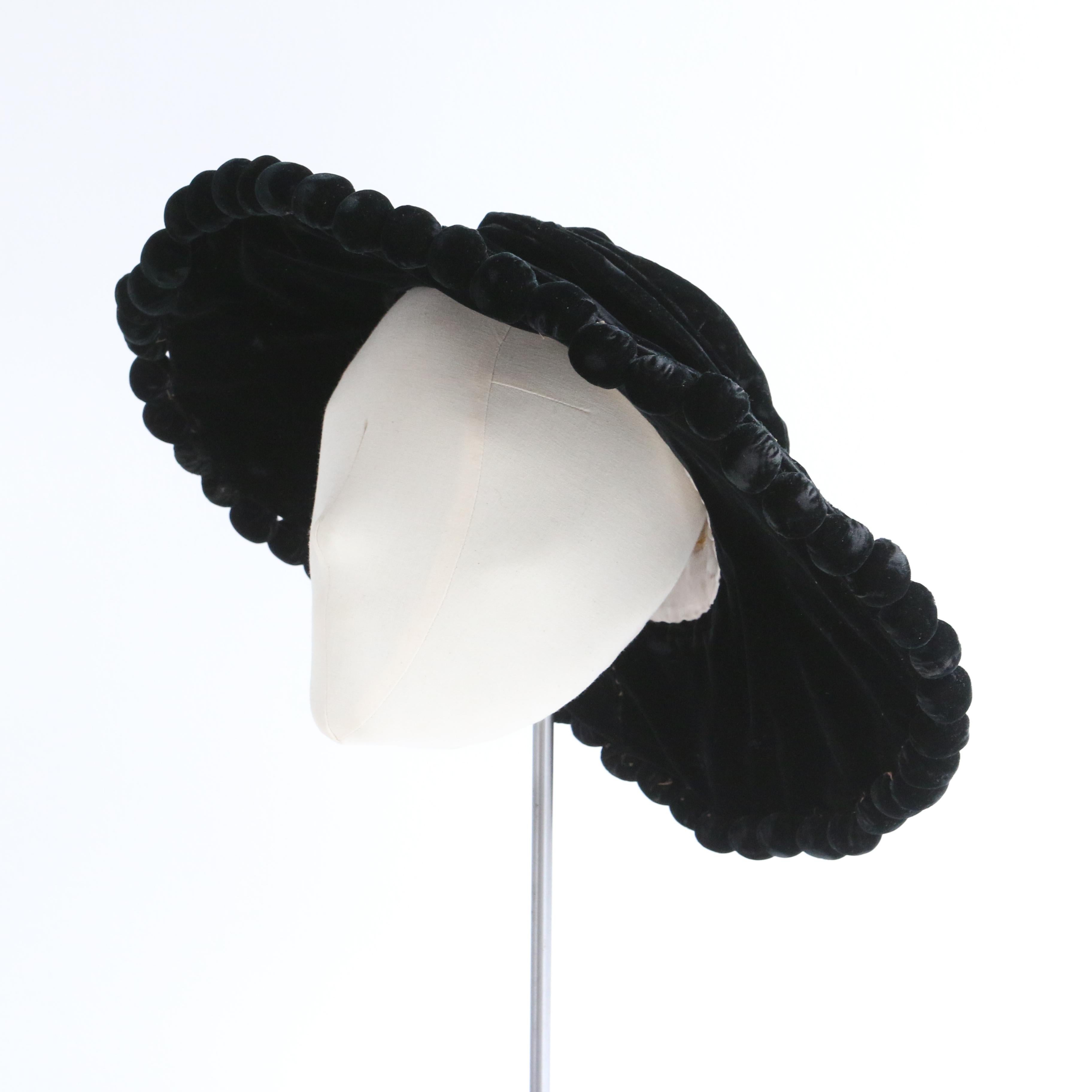Women's Vintage 1910's Edwardian Silk Velvet Wide Brim Hat