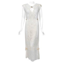 Vintage 1910's Edwardian White Embroidered Cotton Cut-Out Bridal Boudior Dress