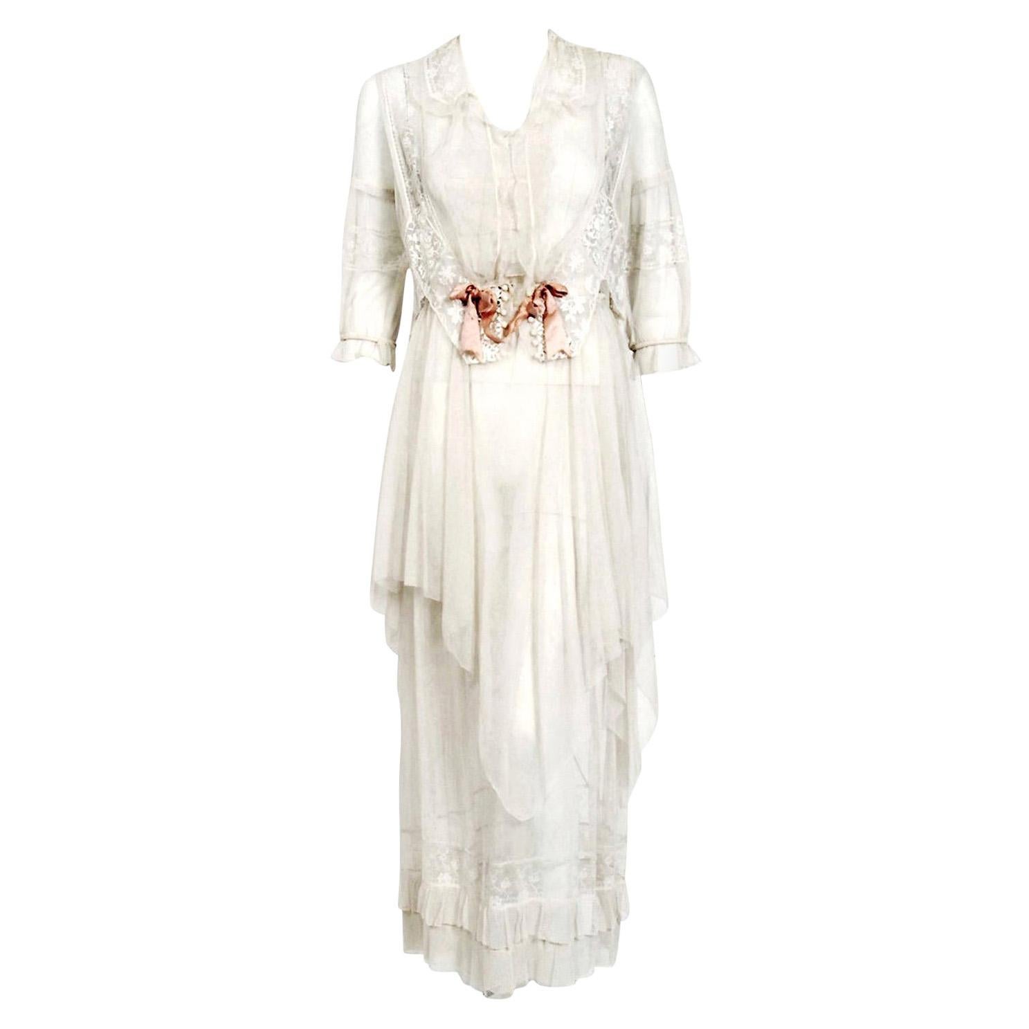 Vintage 1910's Ivory Sheer Embroidered Floral Lace & Tulle Tiered Bridal Gown  For Sale
