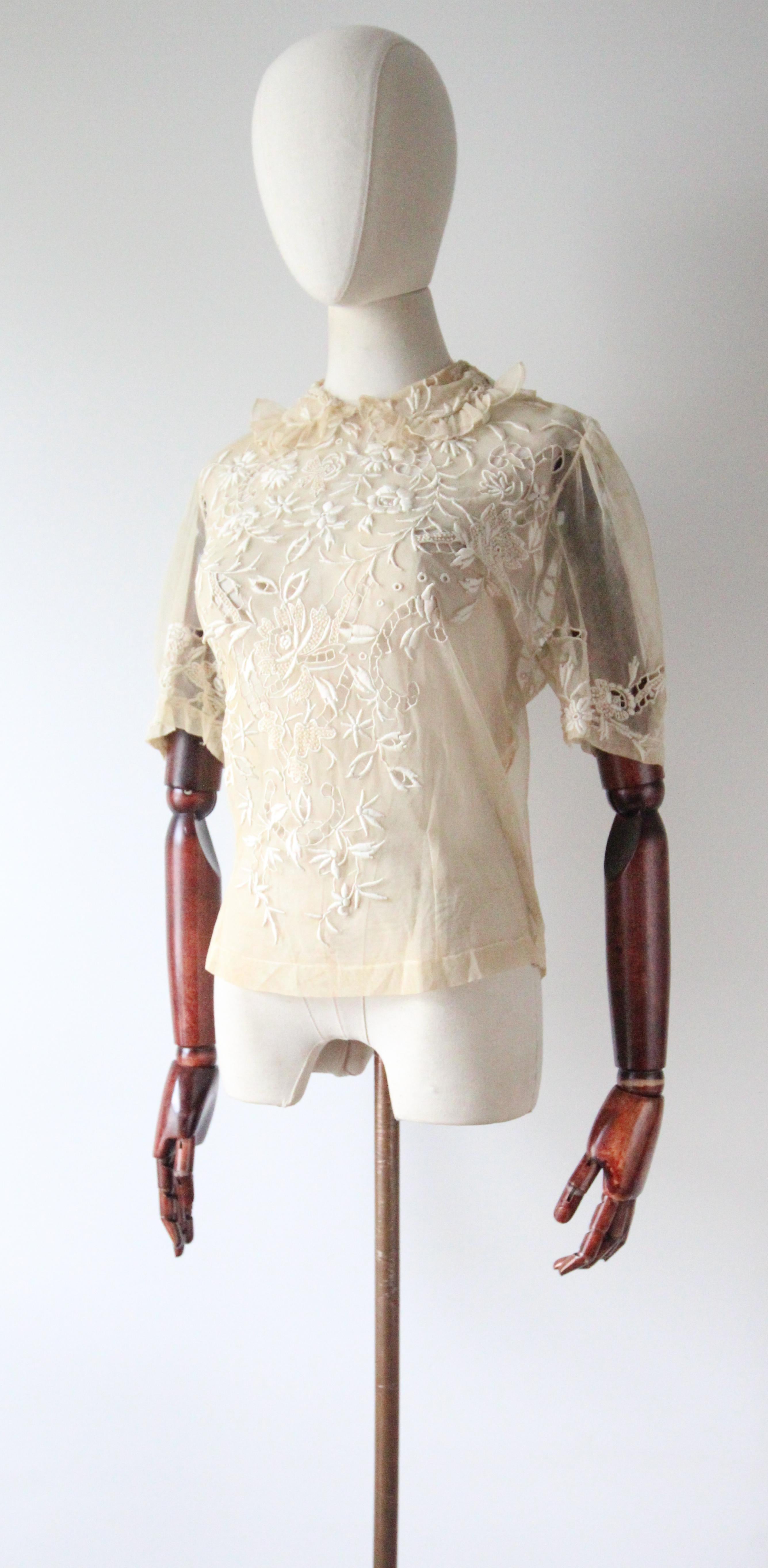 Vintage 1910's Lace and tulle floral embroidered embroidered blouse UK 8-10 1