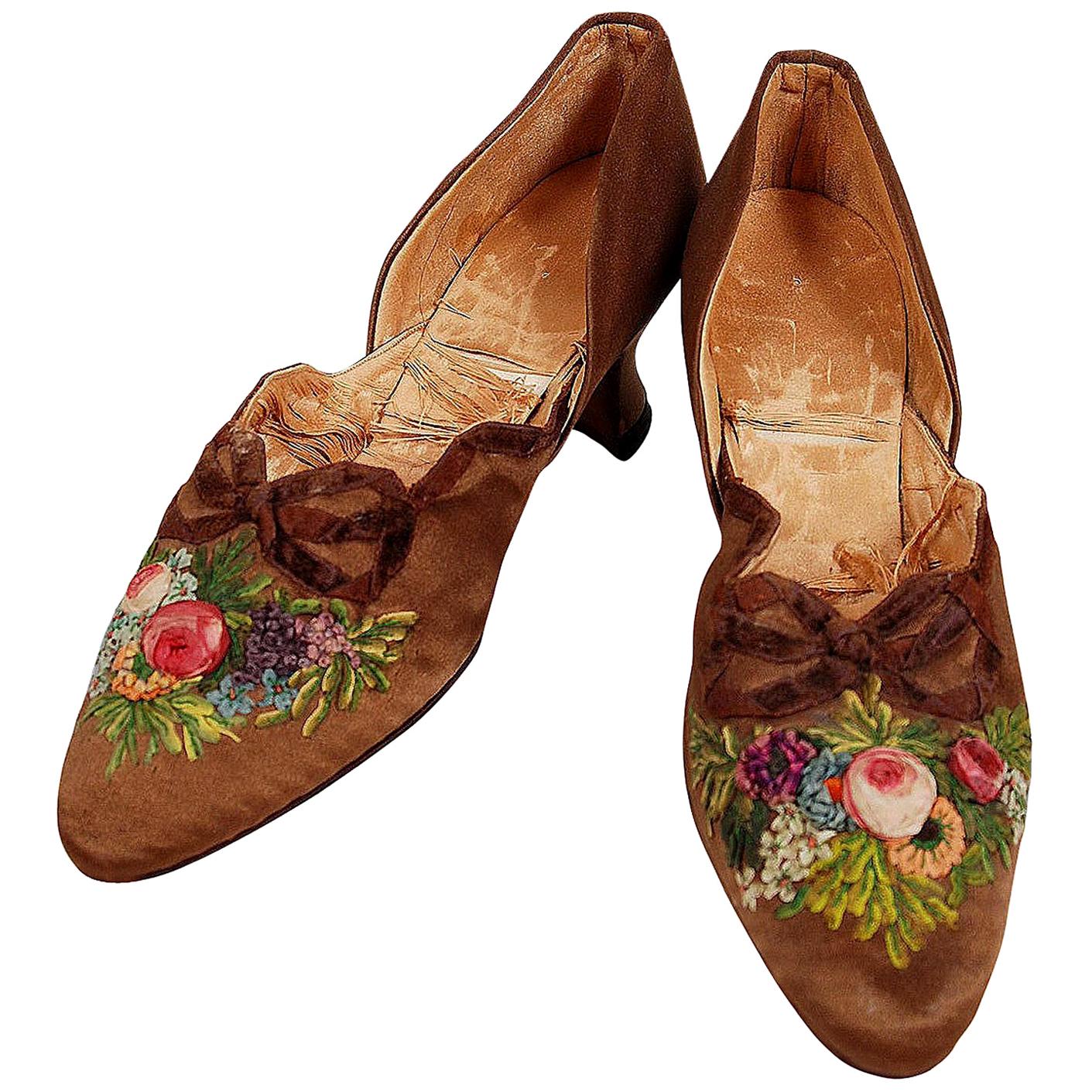 Vintage 1910's Laird Schober Couture Floral Embroidered Applique Rosettes Shoes