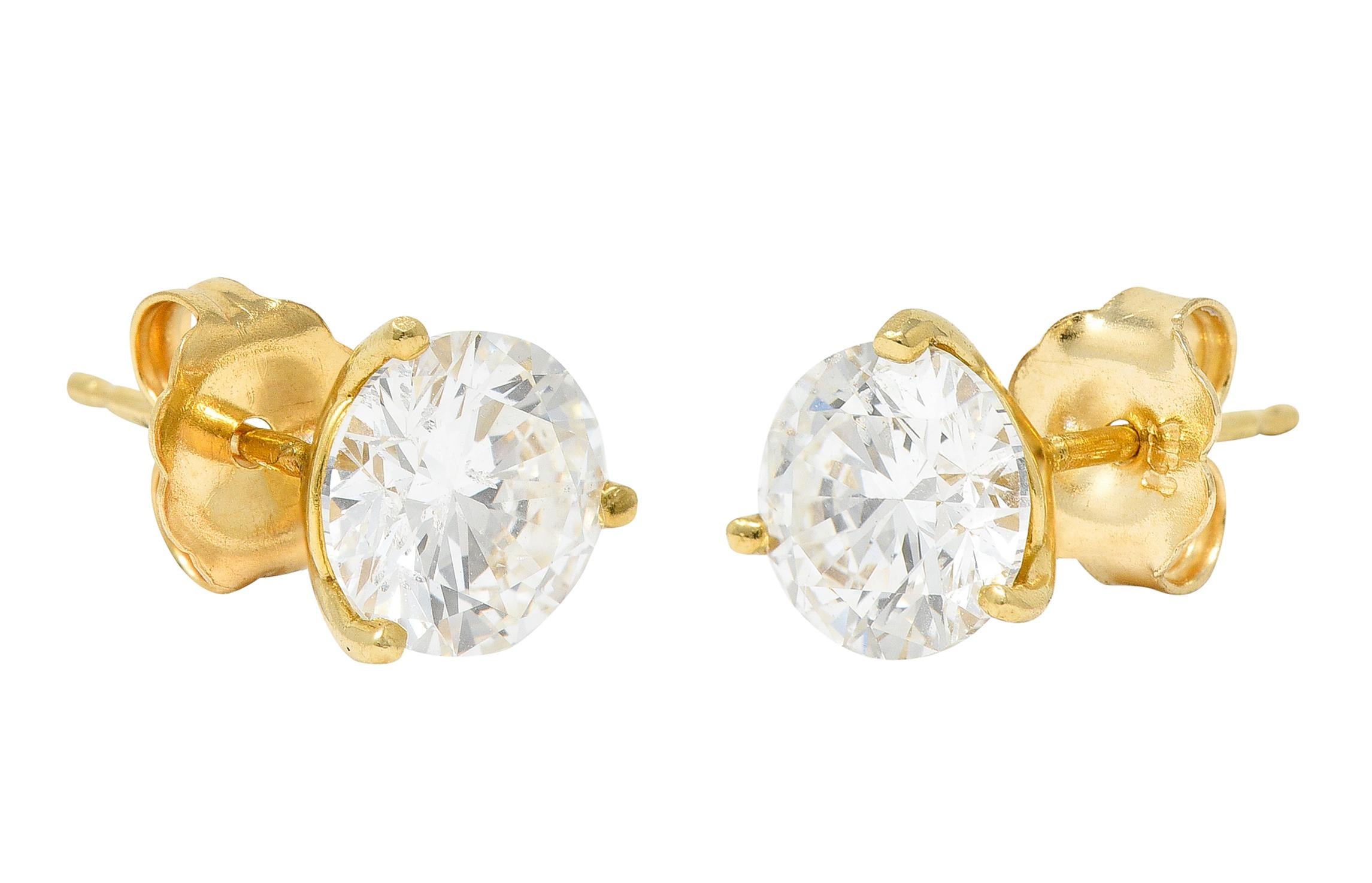 Women's or Men's Vintage 1.92 Carats Round Brilliant Diamond 18 Karat Yellow Gold Stud Earrings For Sale