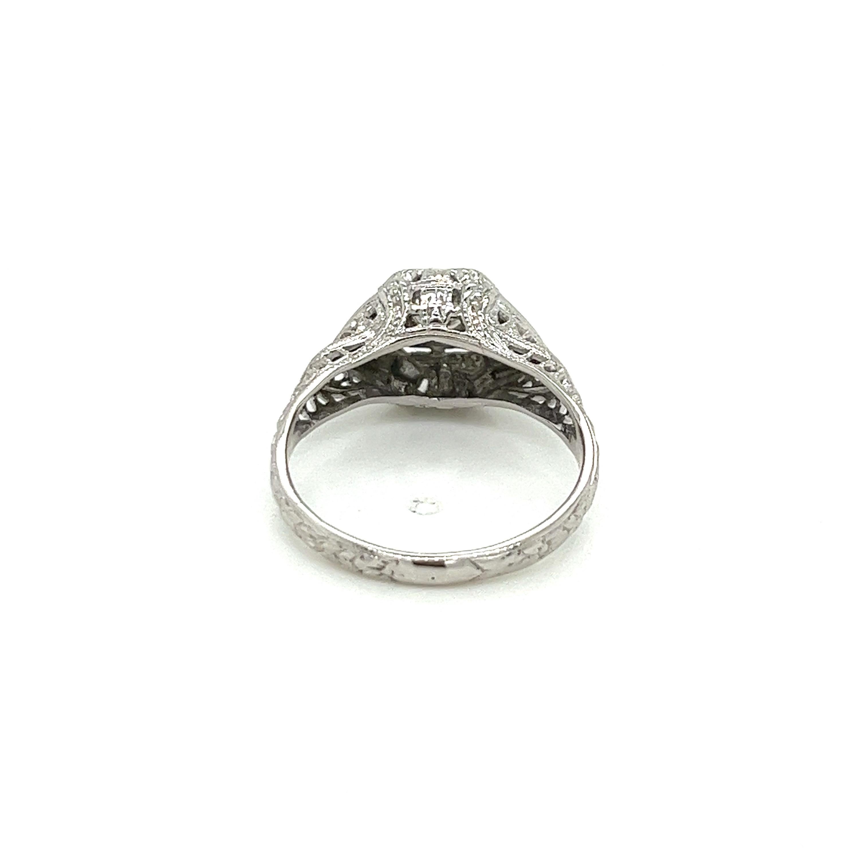 Women's Vintage 1920's 18K White Gold Engagement Ring .22ct For Sale