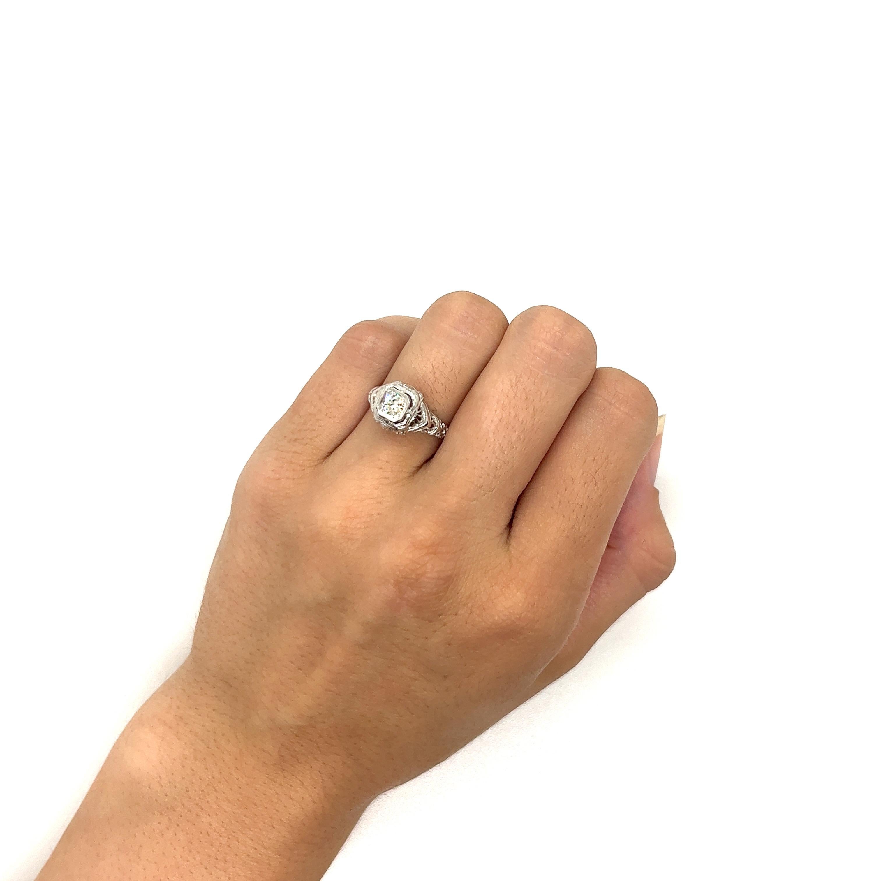 Vintage 1920's 18K White Gold Engagement Ring .22ct en vente 1