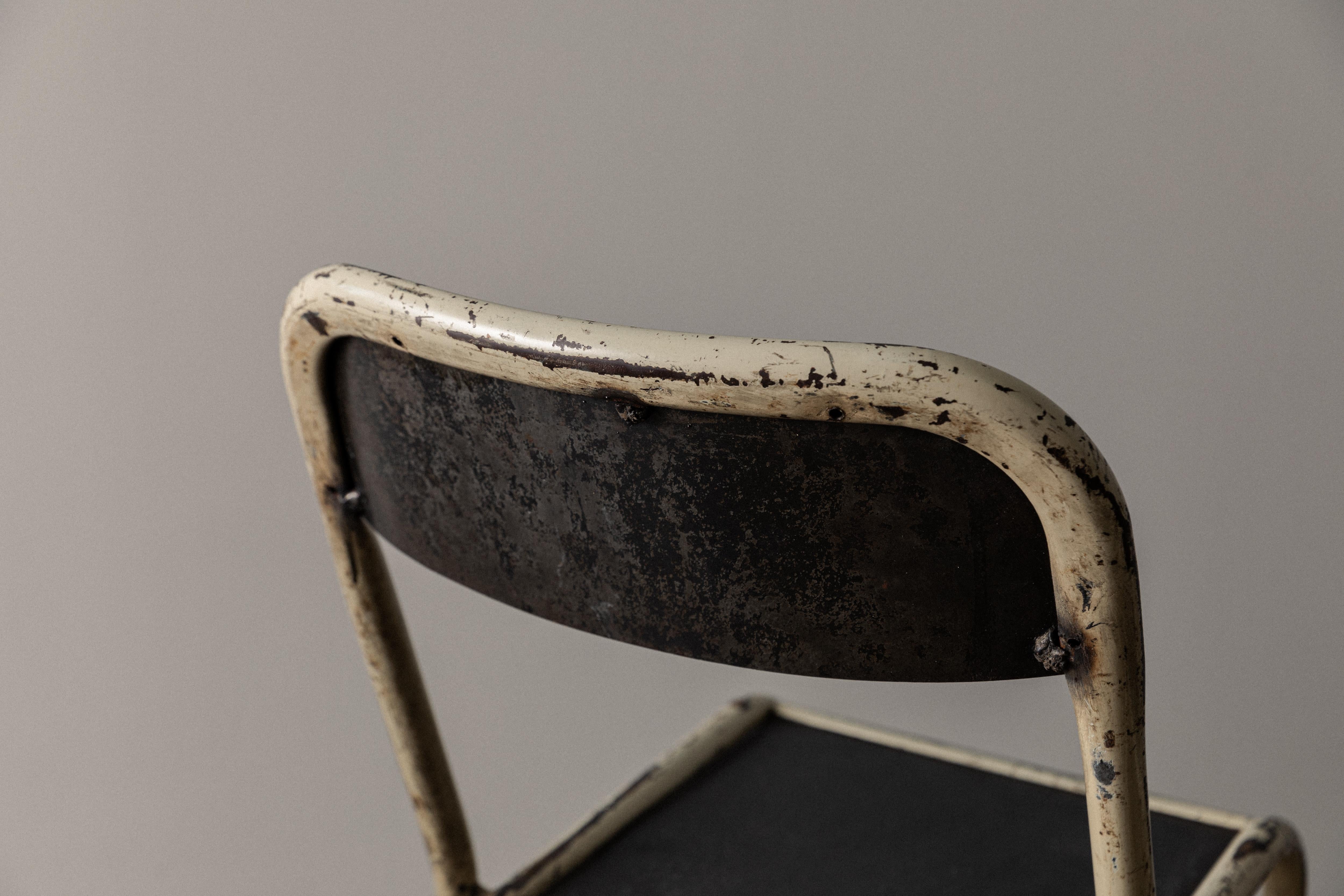 Vintage 1920's-30's Iron Side Chairs In Good Condition For Sale In Los Angeles, CA