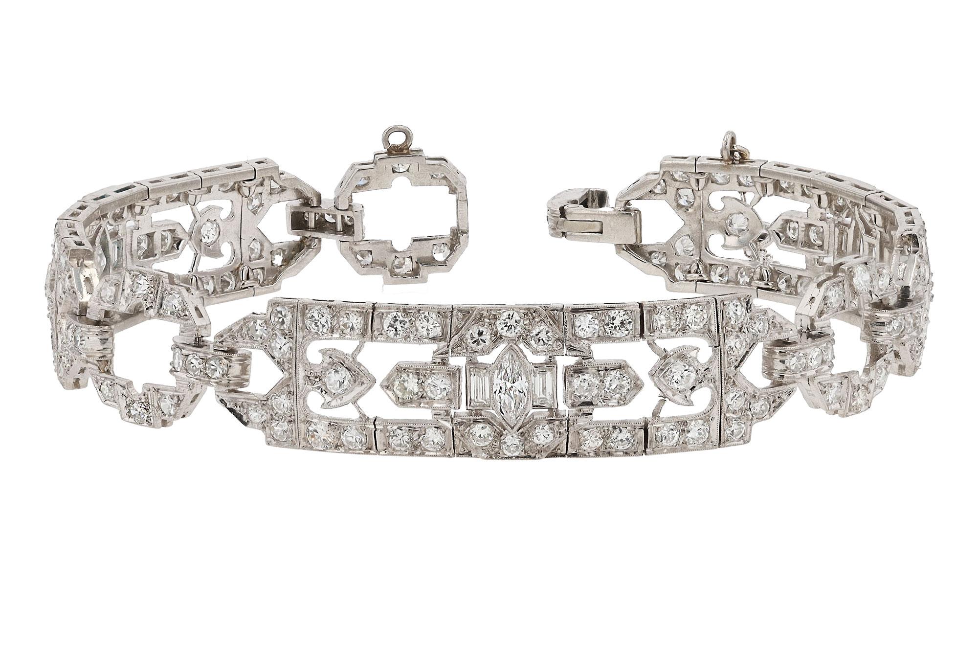 Marquise Cut Vintage 1920s 4 Carats Antique Diamond Platinum Art Deco Bracelet For Sale