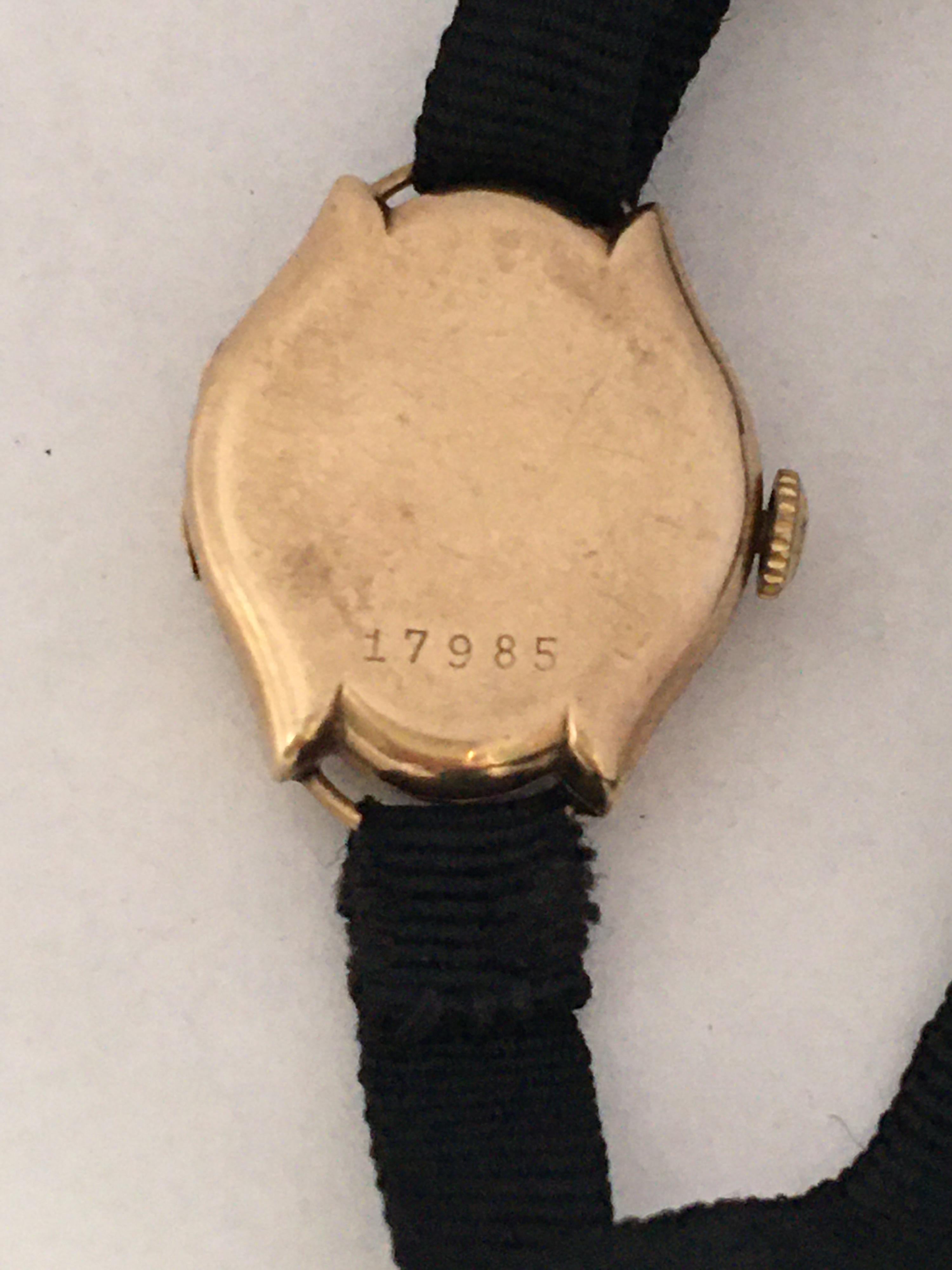 Vintage 1920s 9 Karat Gold Ladies Mechanical Watch For Sale 2