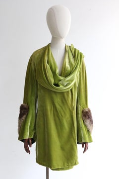 Vintage 1920's Apple Green French Silk Velvet Coat UK 10 US 6