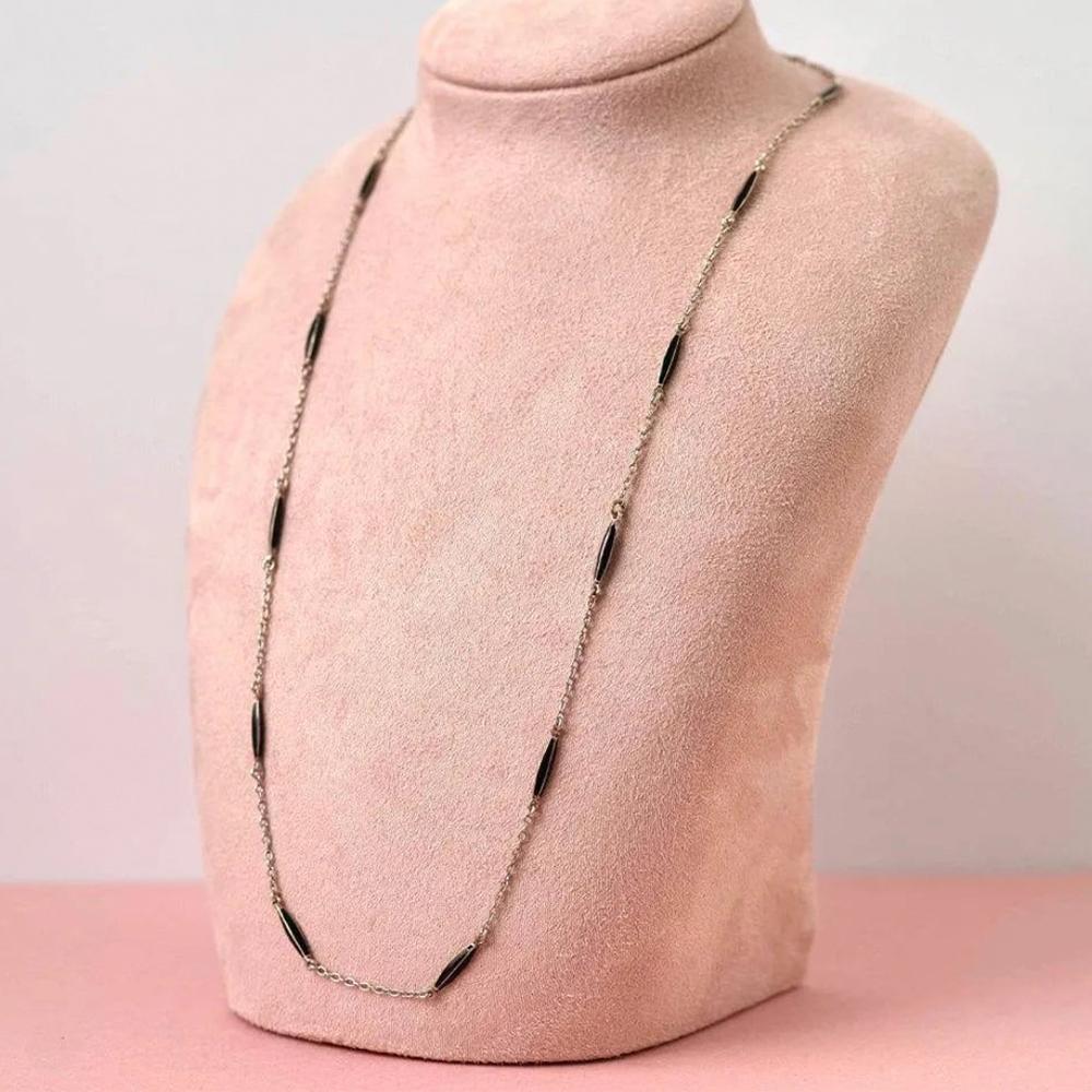 Vintage 1920s Art Deco Black Enamel & Silver Chain Necklace In Good Condition For Sale In London, GB